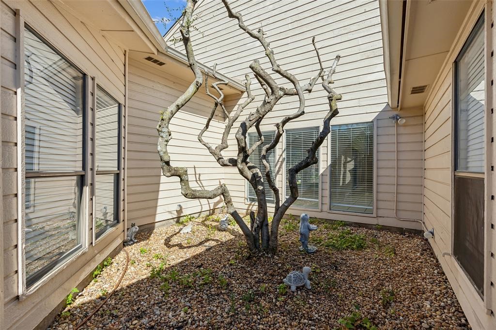 17015 Graystone Drive Dallas TX 75248