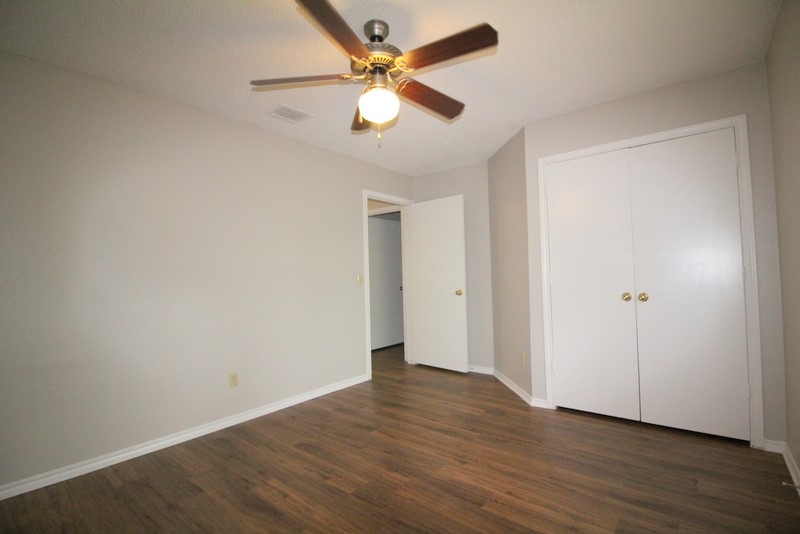 12027 Leisure Way Dallas TX 75243