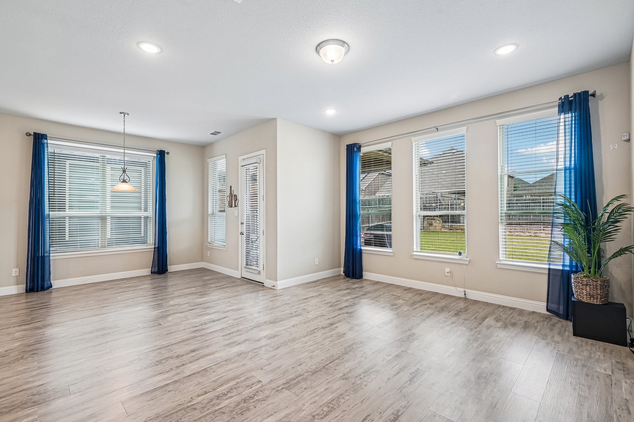 2114 Laurel Street Melissa TX 75454