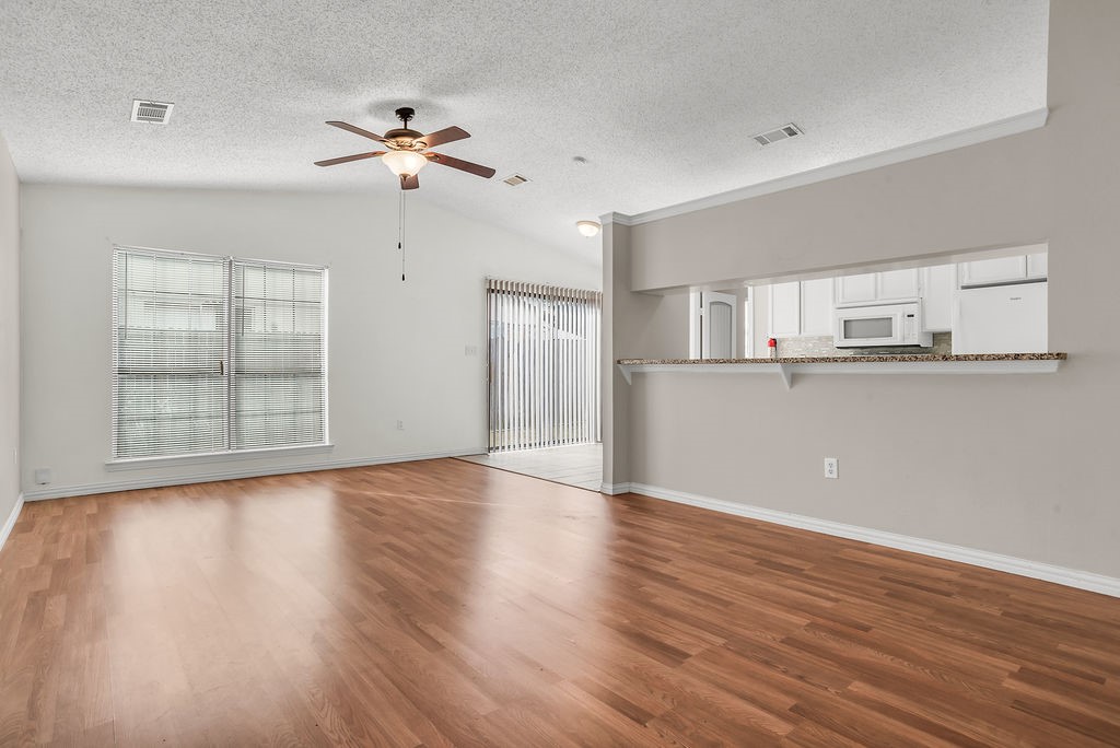 1437 Brook Meadow Circle Lancaster TX 75134