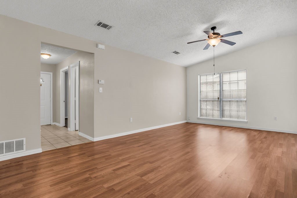 1437 Brook Meadow Circle Lancaster TX 75134