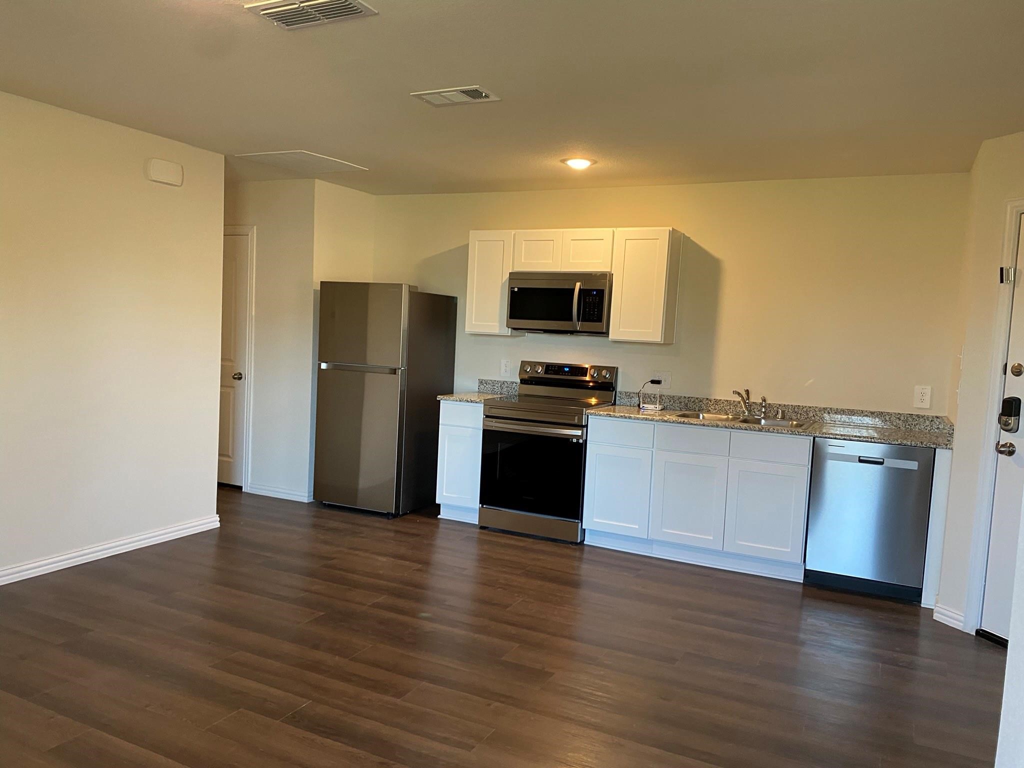 2203 Henry Street Greenville TX 75401