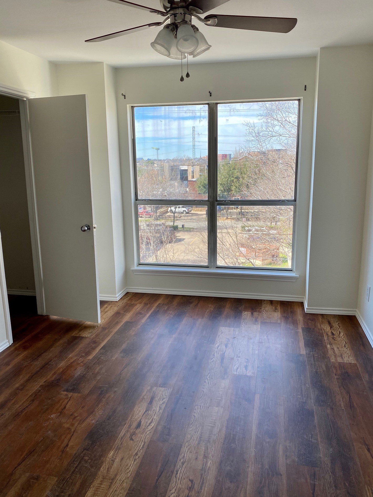 4221 Cole Avenue Dallas TX 75205