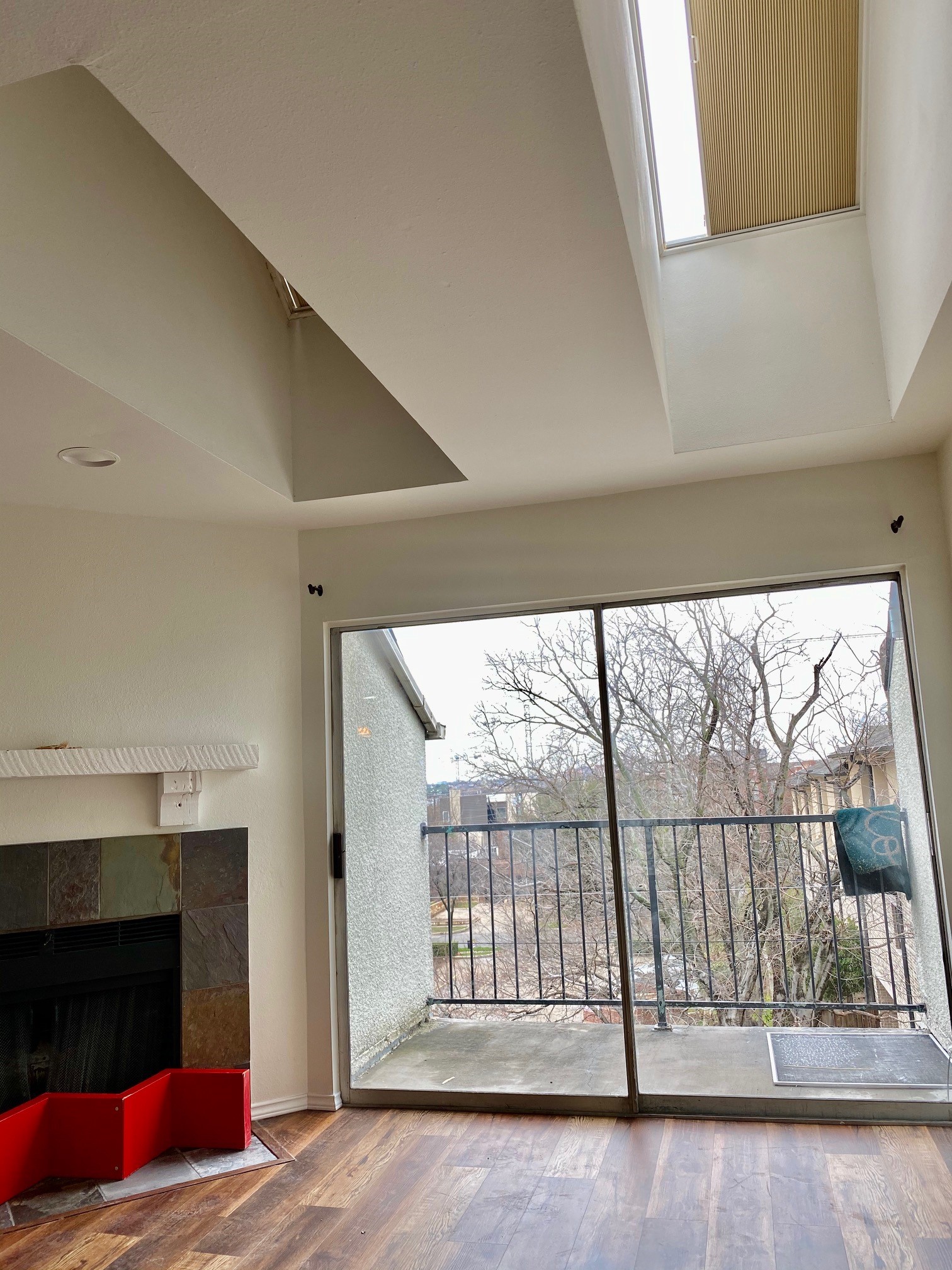4221 Cole Avenue Dallas TX 75205