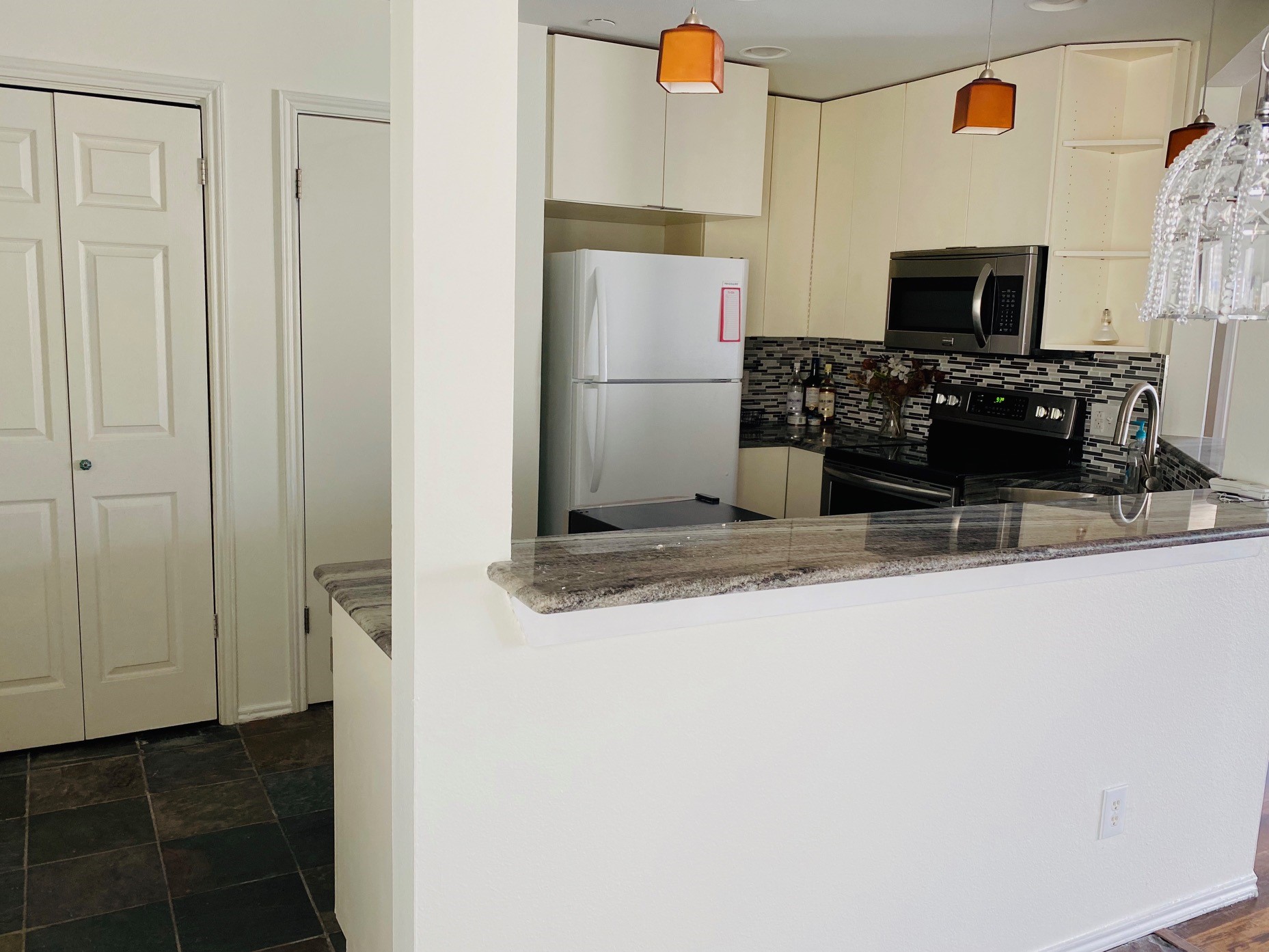4221 Cole Avenue Dallas TX 75205
