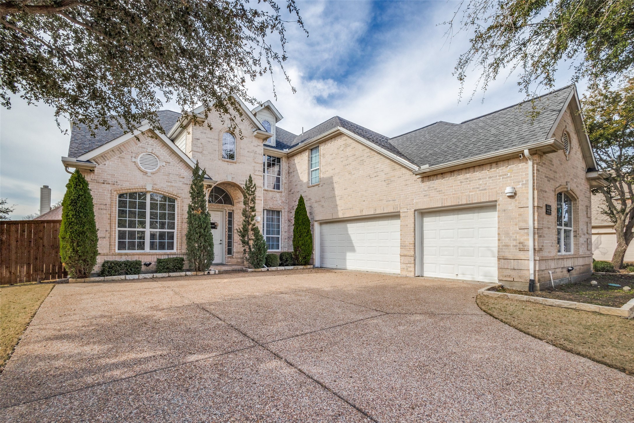 3313 Madison Avenue Hurst TX 76054