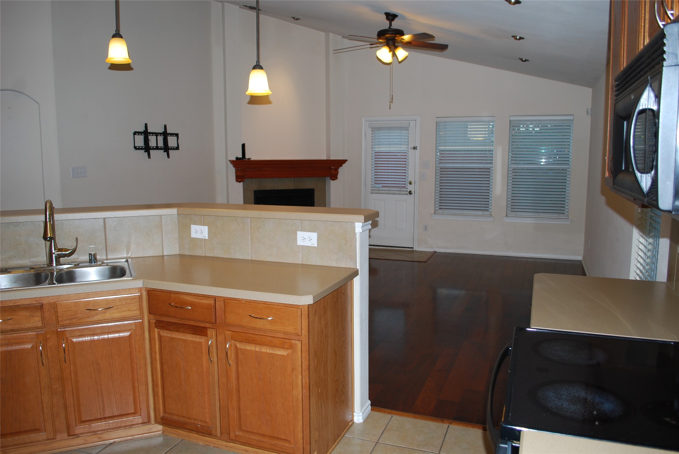 4713 Fox Sedge Lane Denton TX 76208