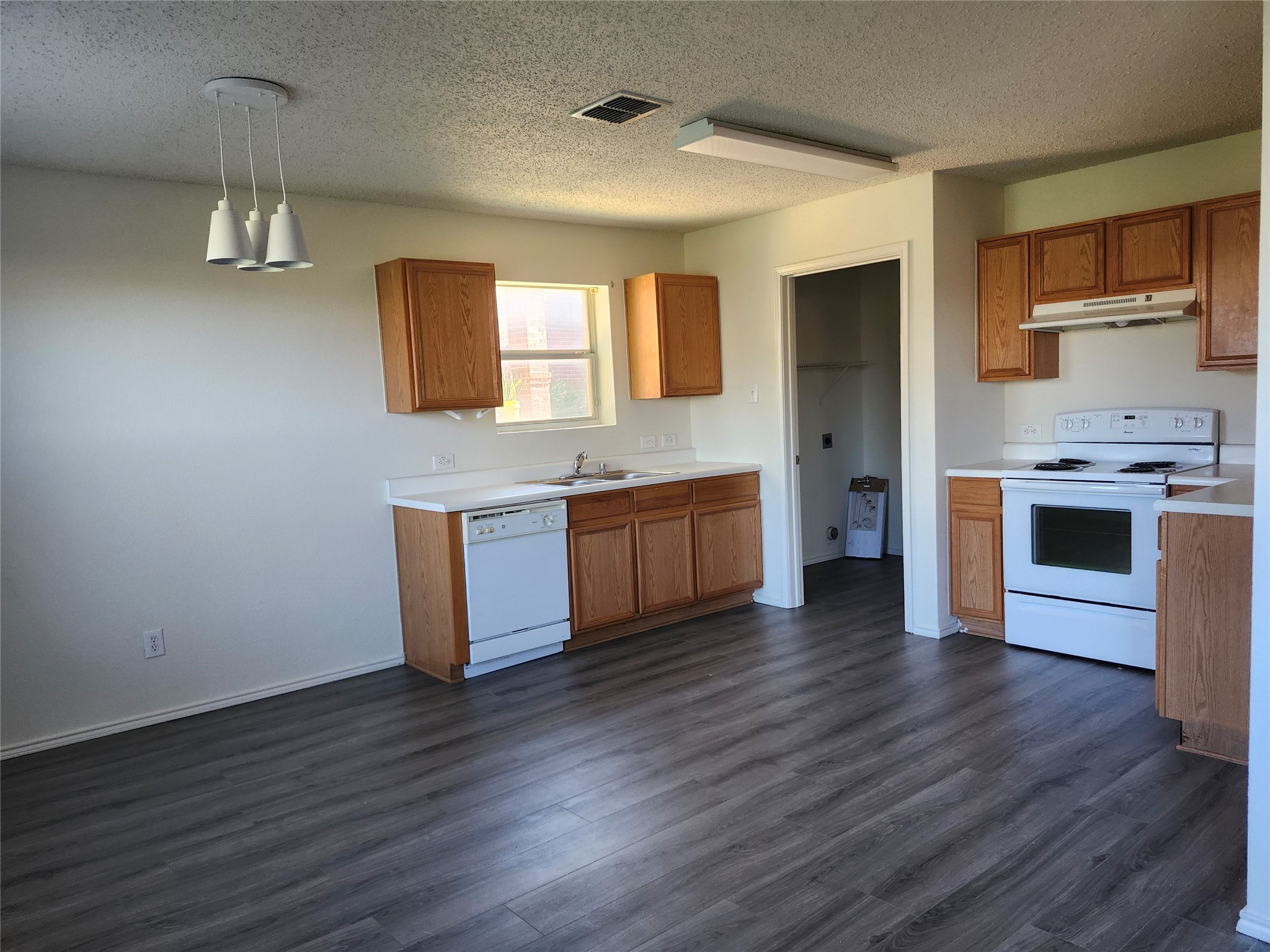 5100 Waterford Drive Fort Worth TX 76179