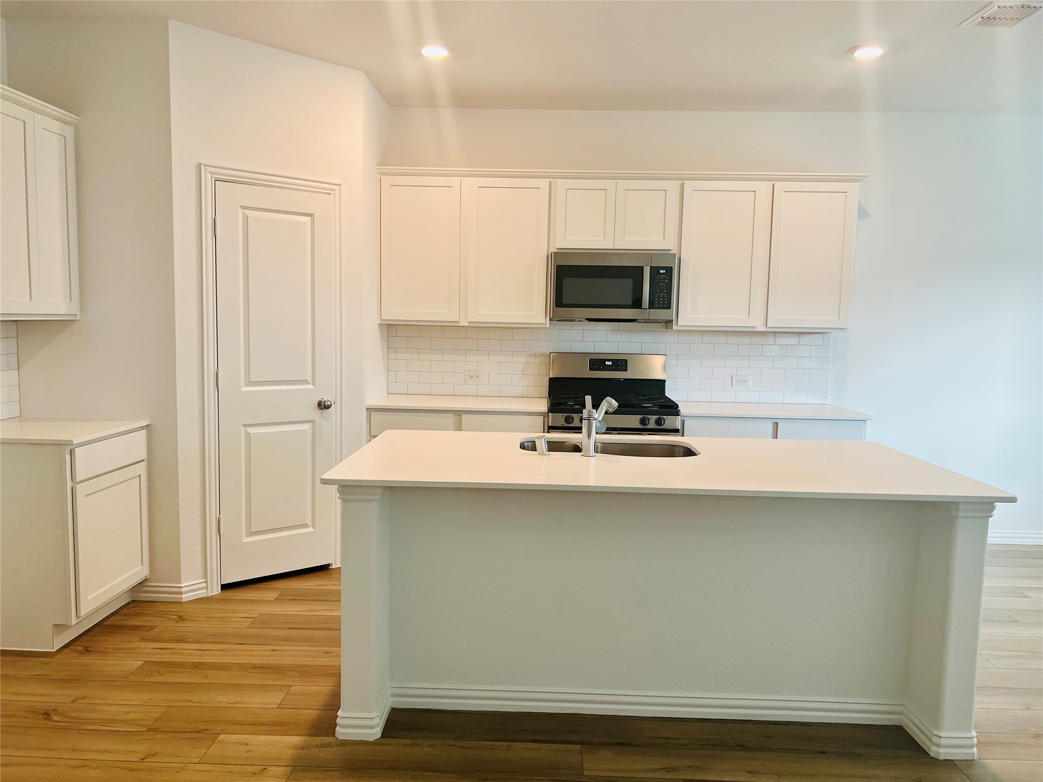 3313 Cardinal Flower Place Mckinney TX 75071