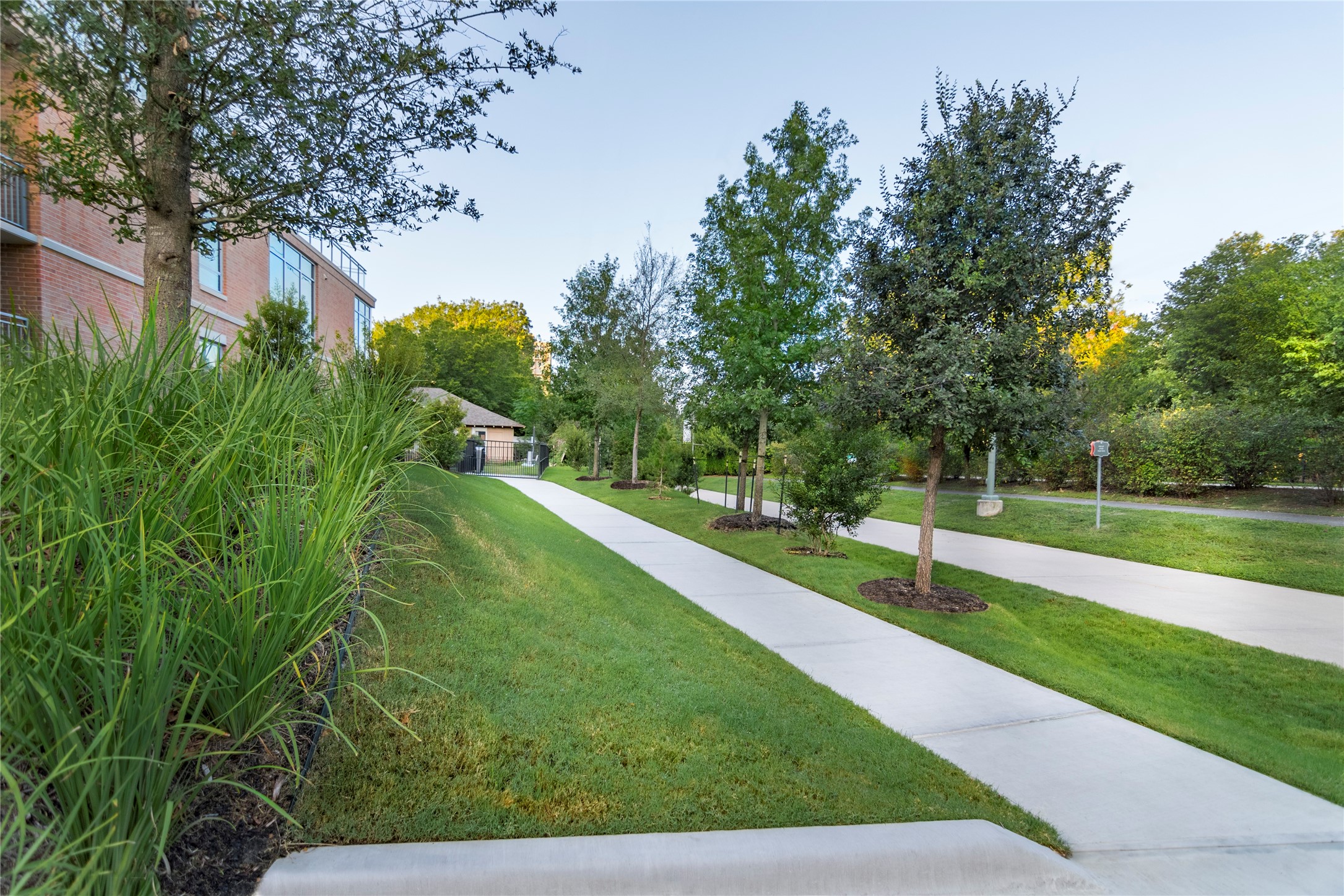 4719 Cole Avenue Dallas TX 75205