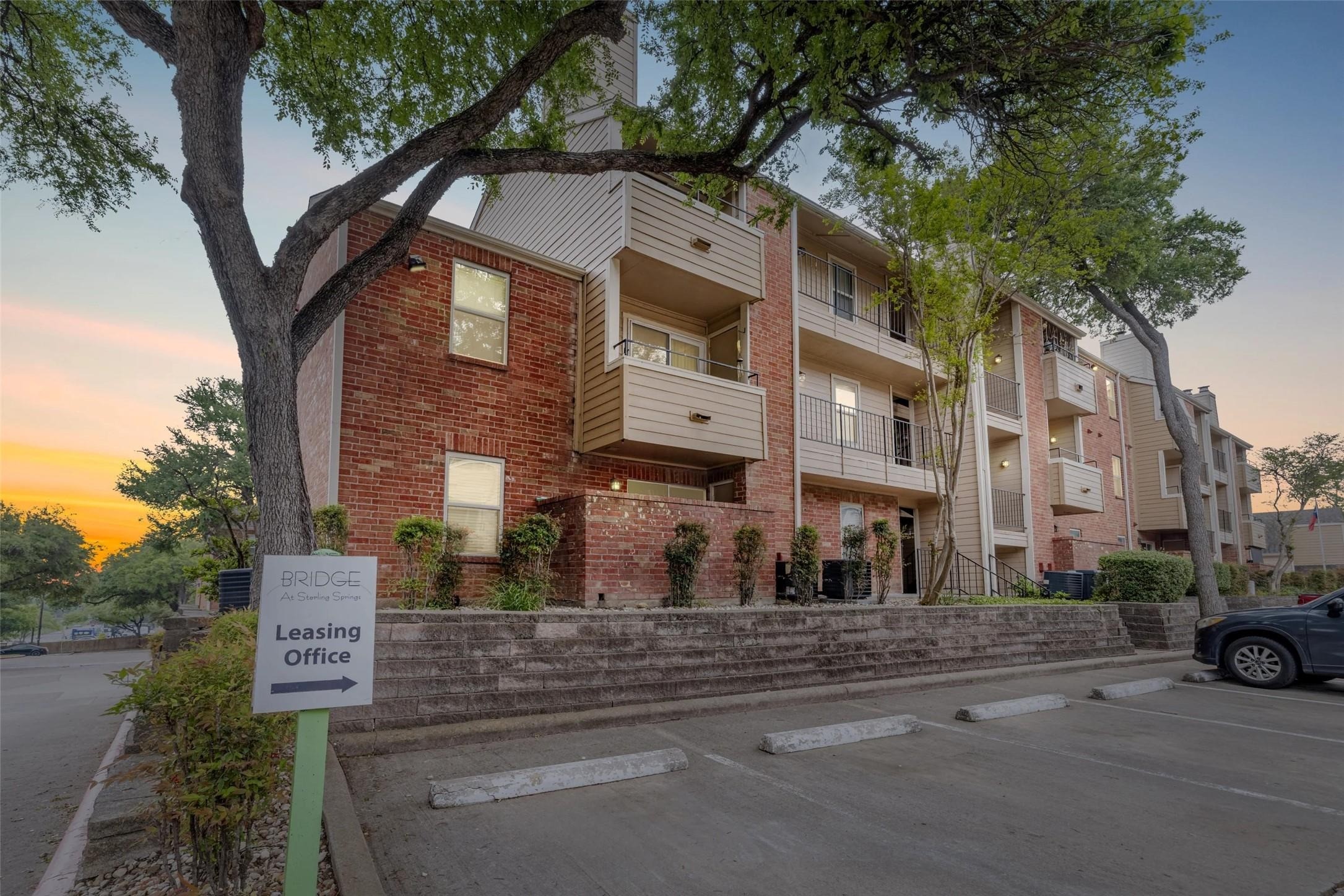2809 W William Cannon Drive Austin TX 78745