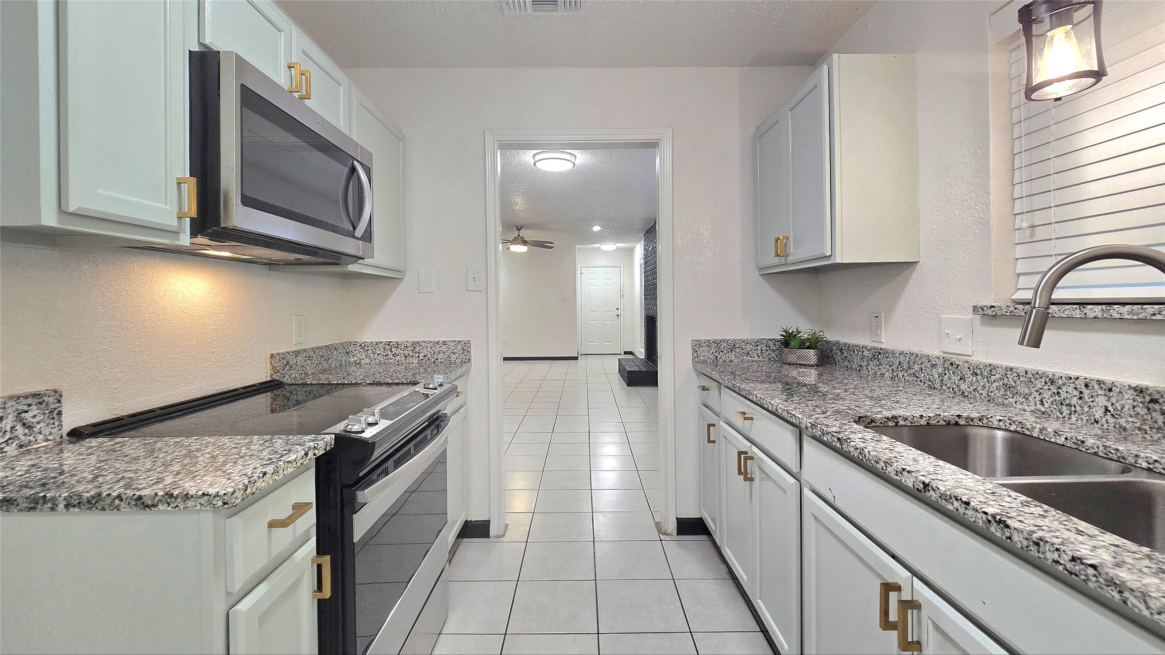 301 Sherry Street Arlington TX 76010