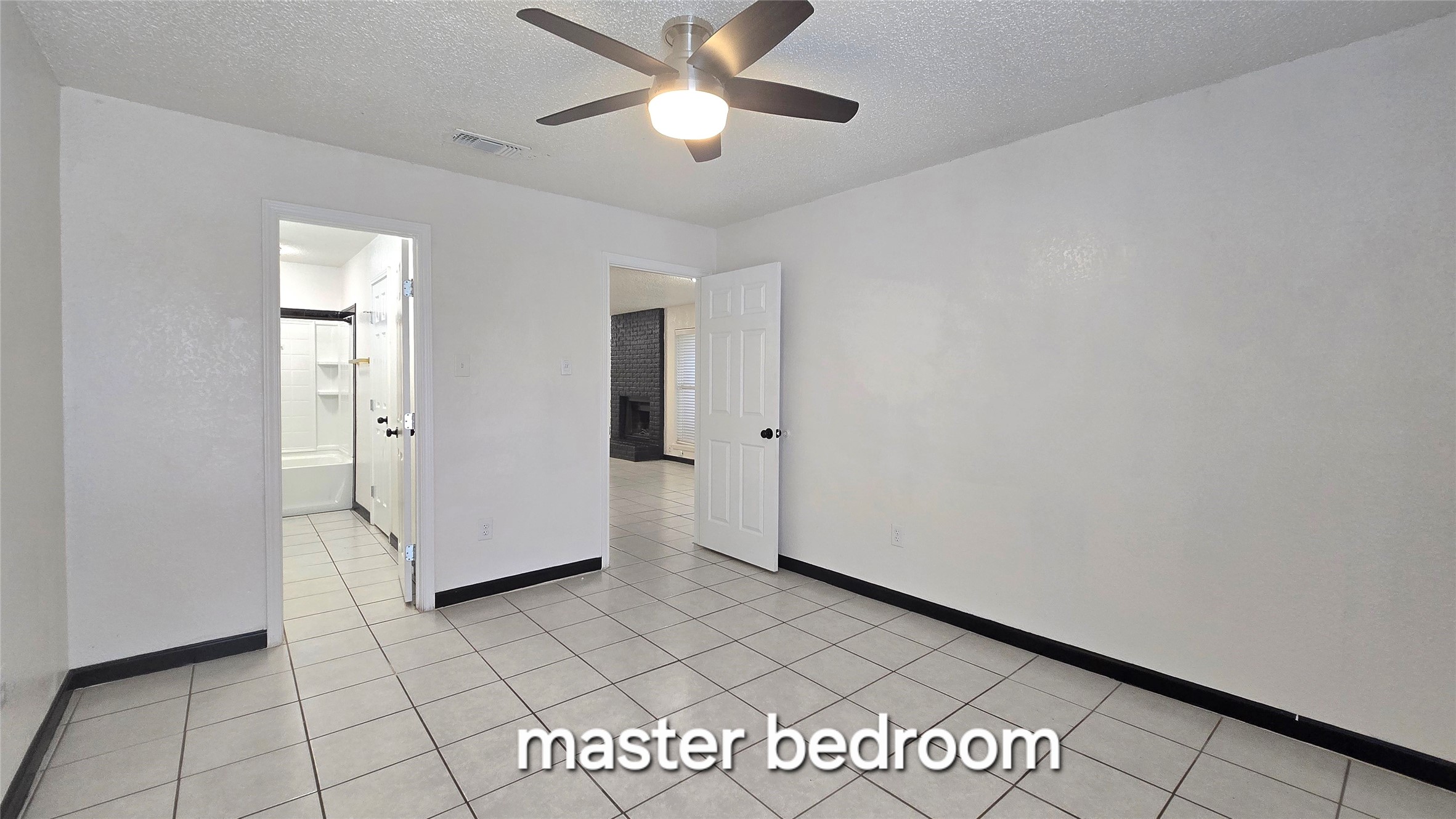 301 Sherry Street Arlington TX 76010