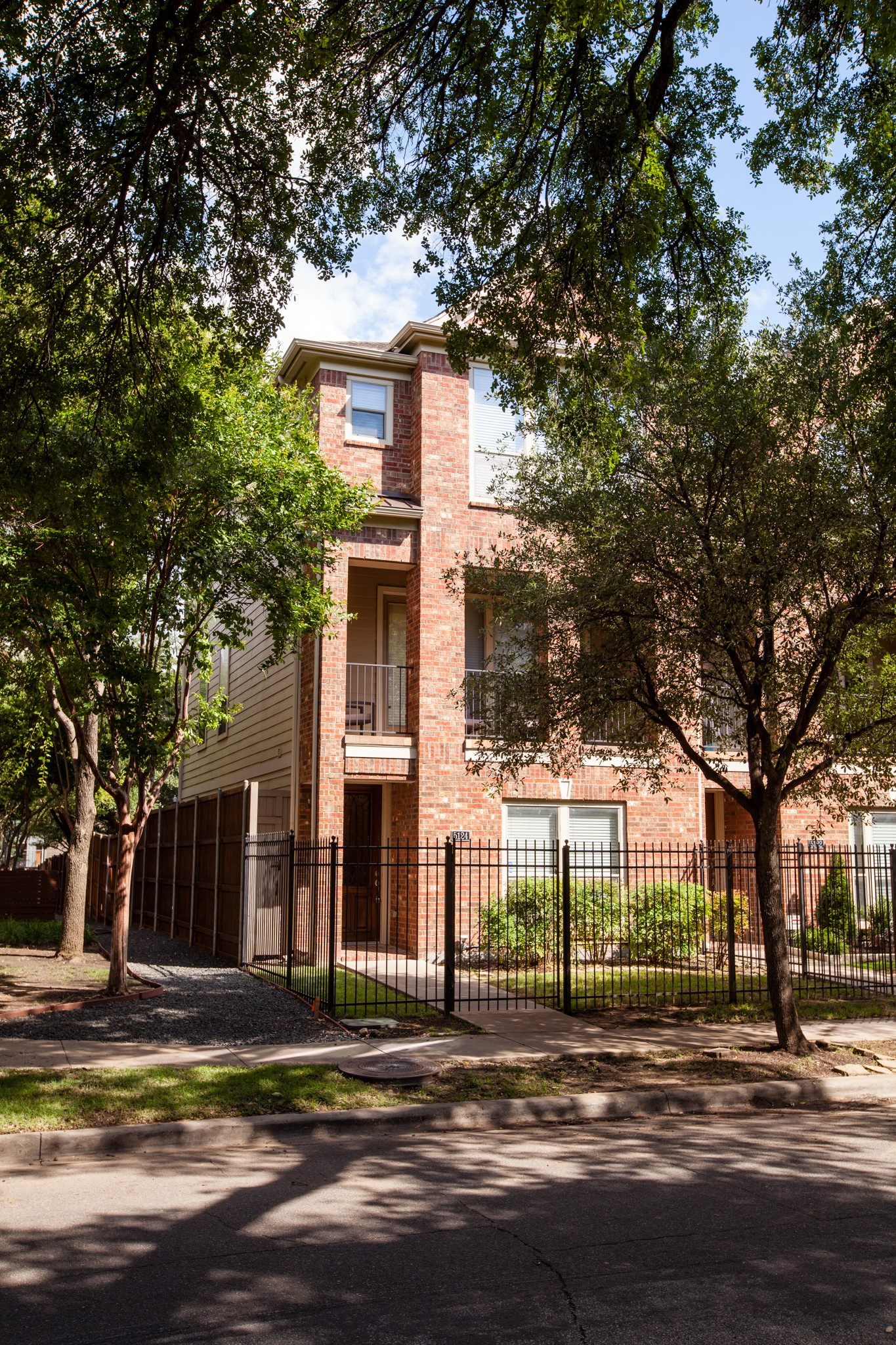 5124 Belmont Avenue Dallas TX 75206