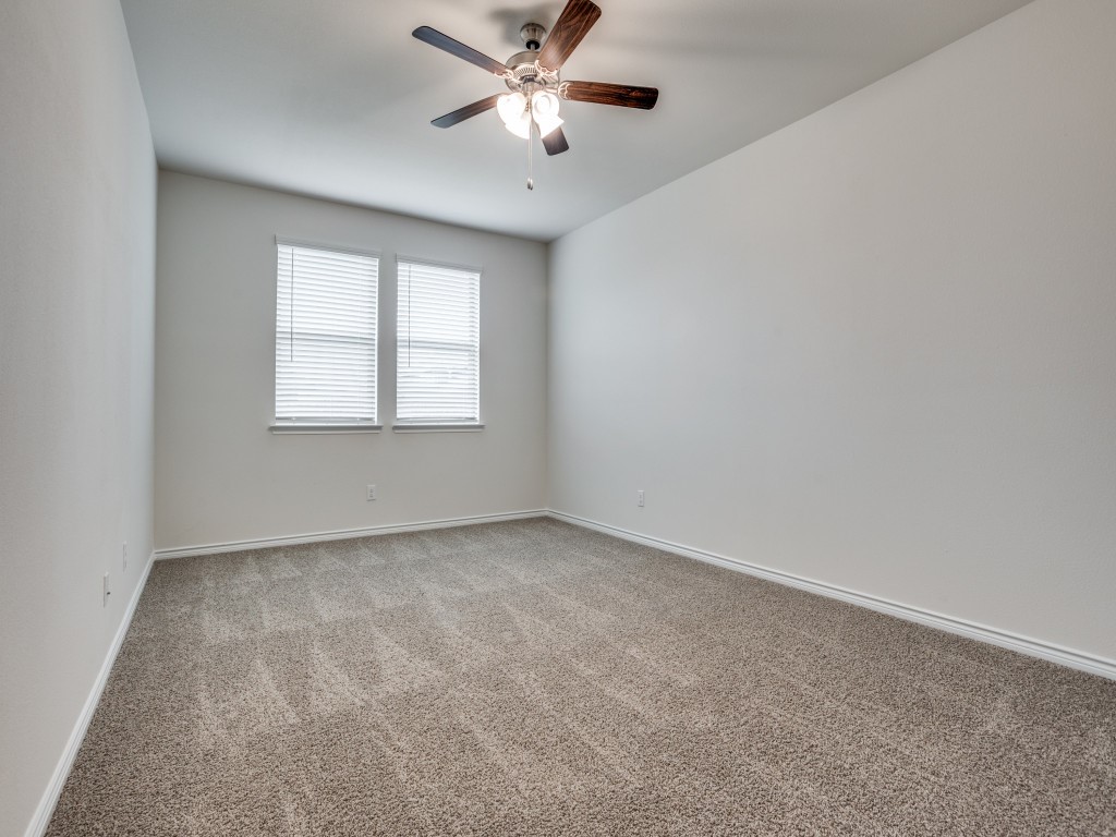 6978 Draper Lane Garland TX 75043