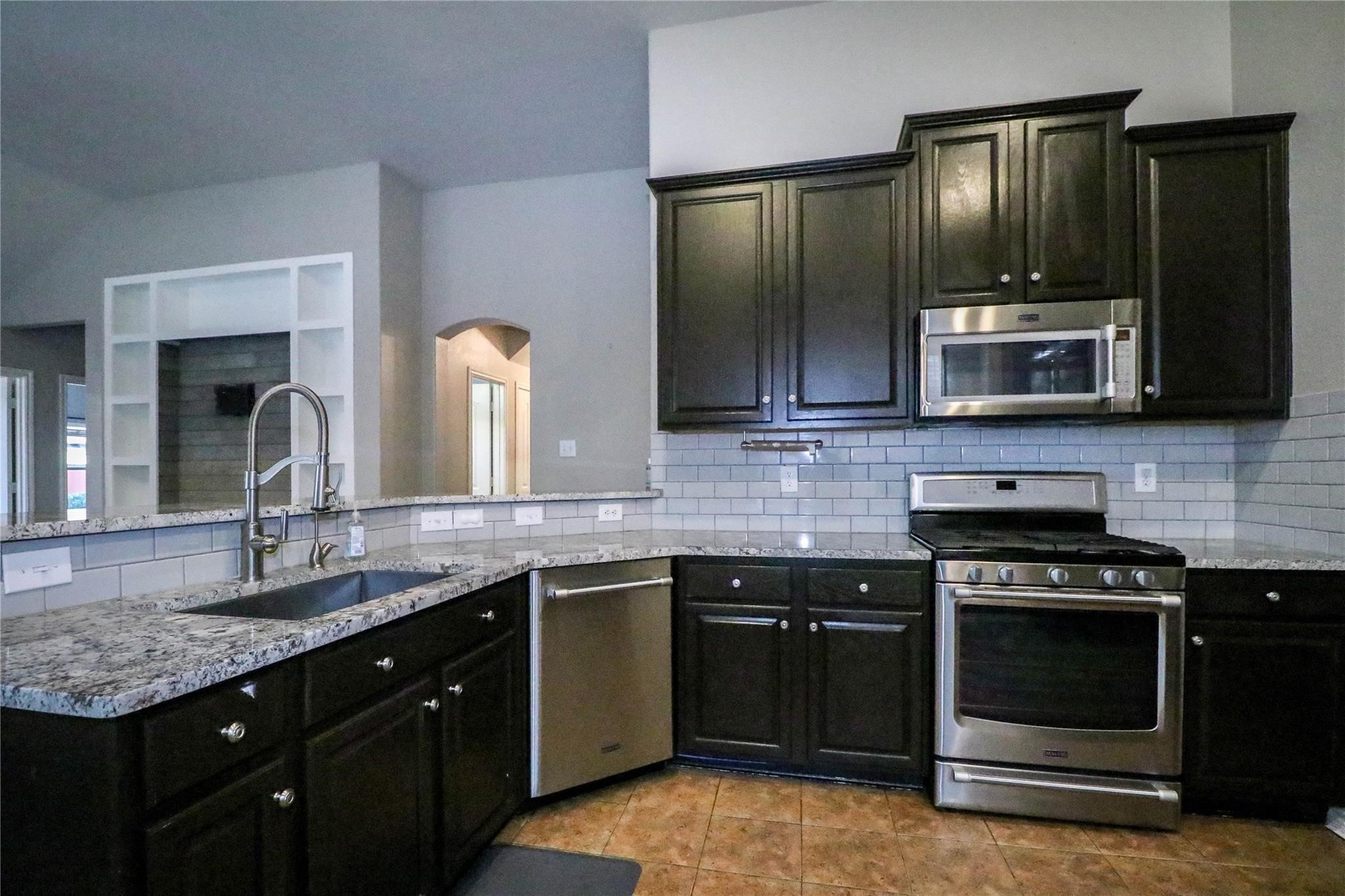 3509 Beekman Drive Fort Worth TX 76244