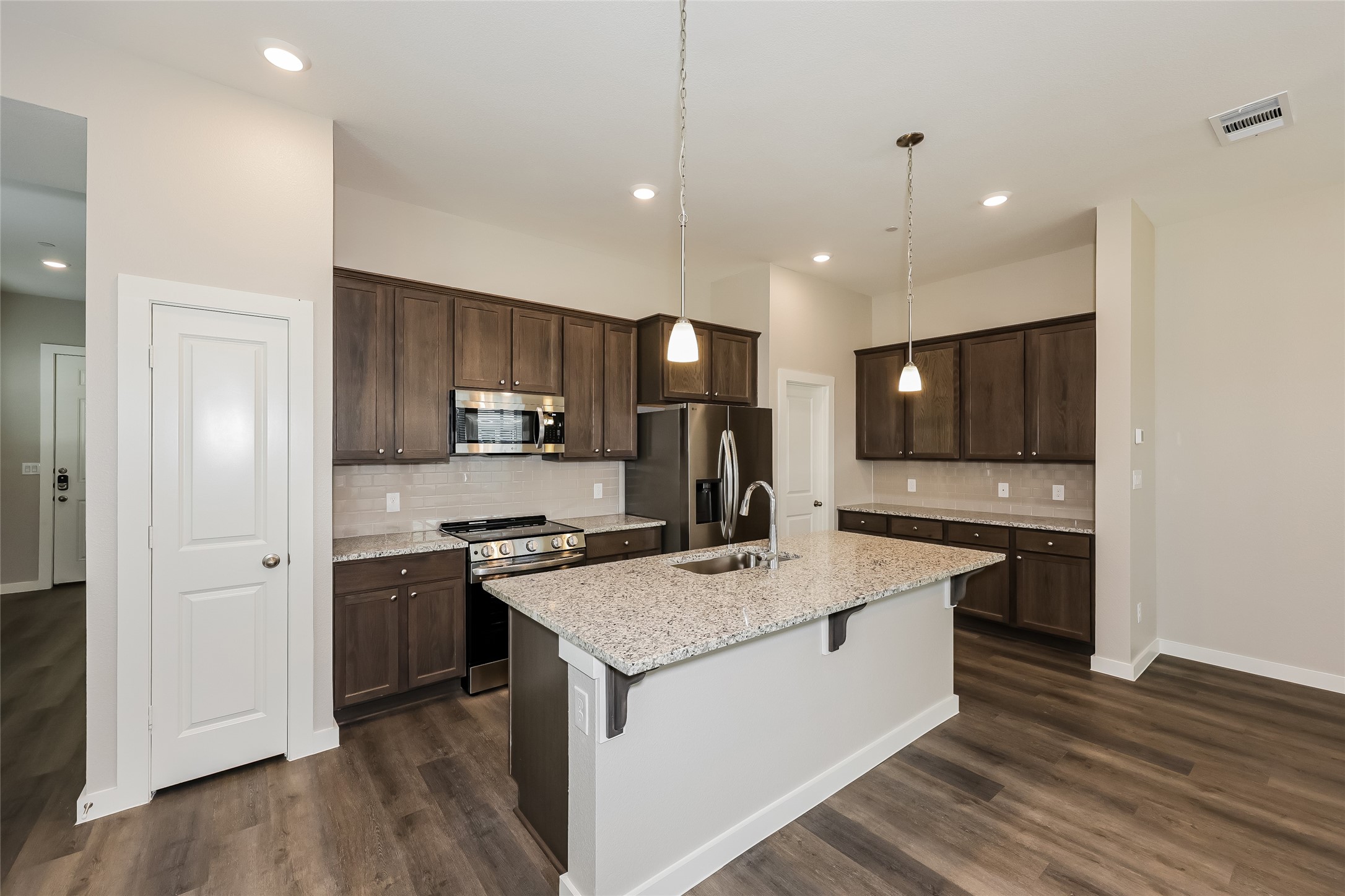 3031 Songbird Lane Garland TX 75043