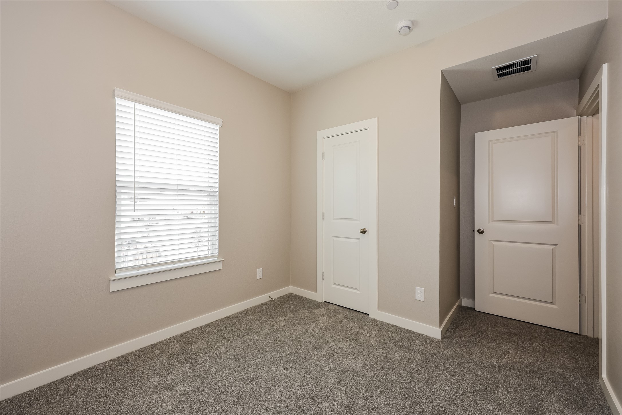 3031 Songbird Lane Garland TX 75043