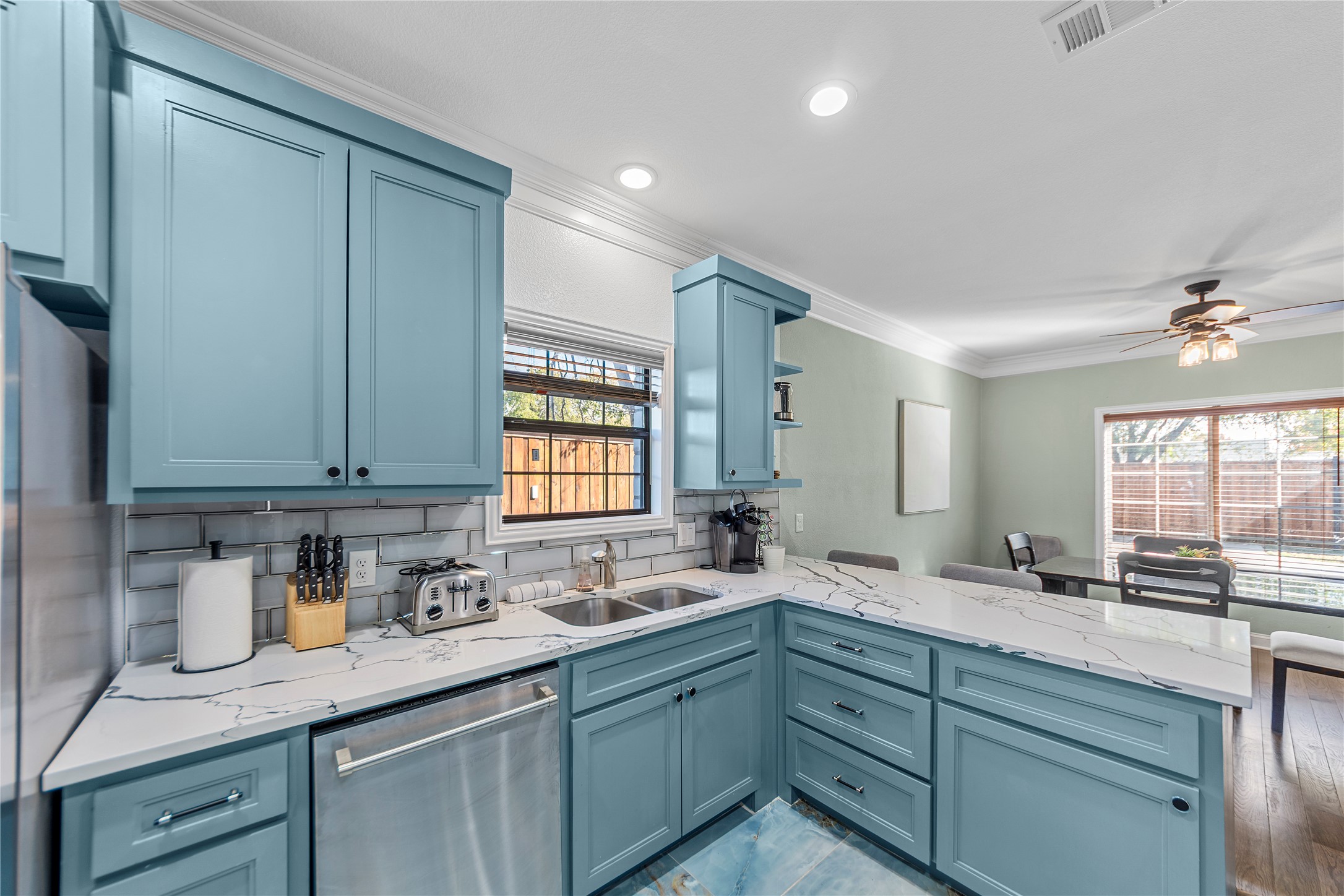 3316 Inwood Road Dallas TX 75235