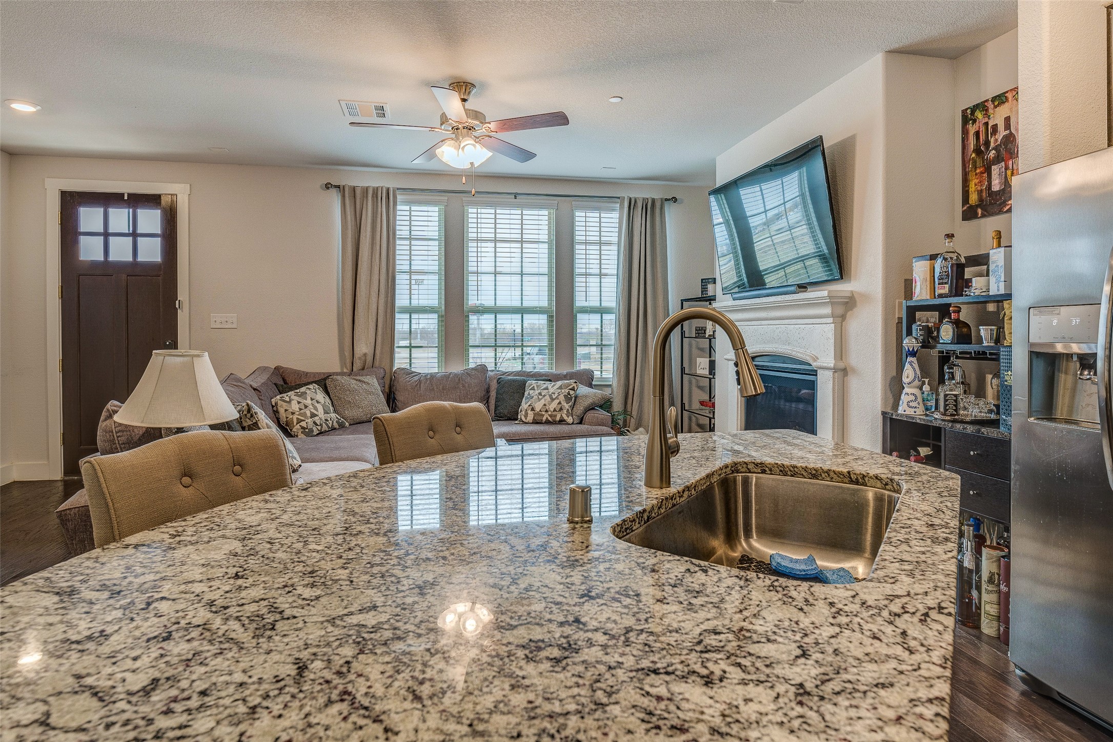 2412 Magalia Lane Lewisville TX 75056