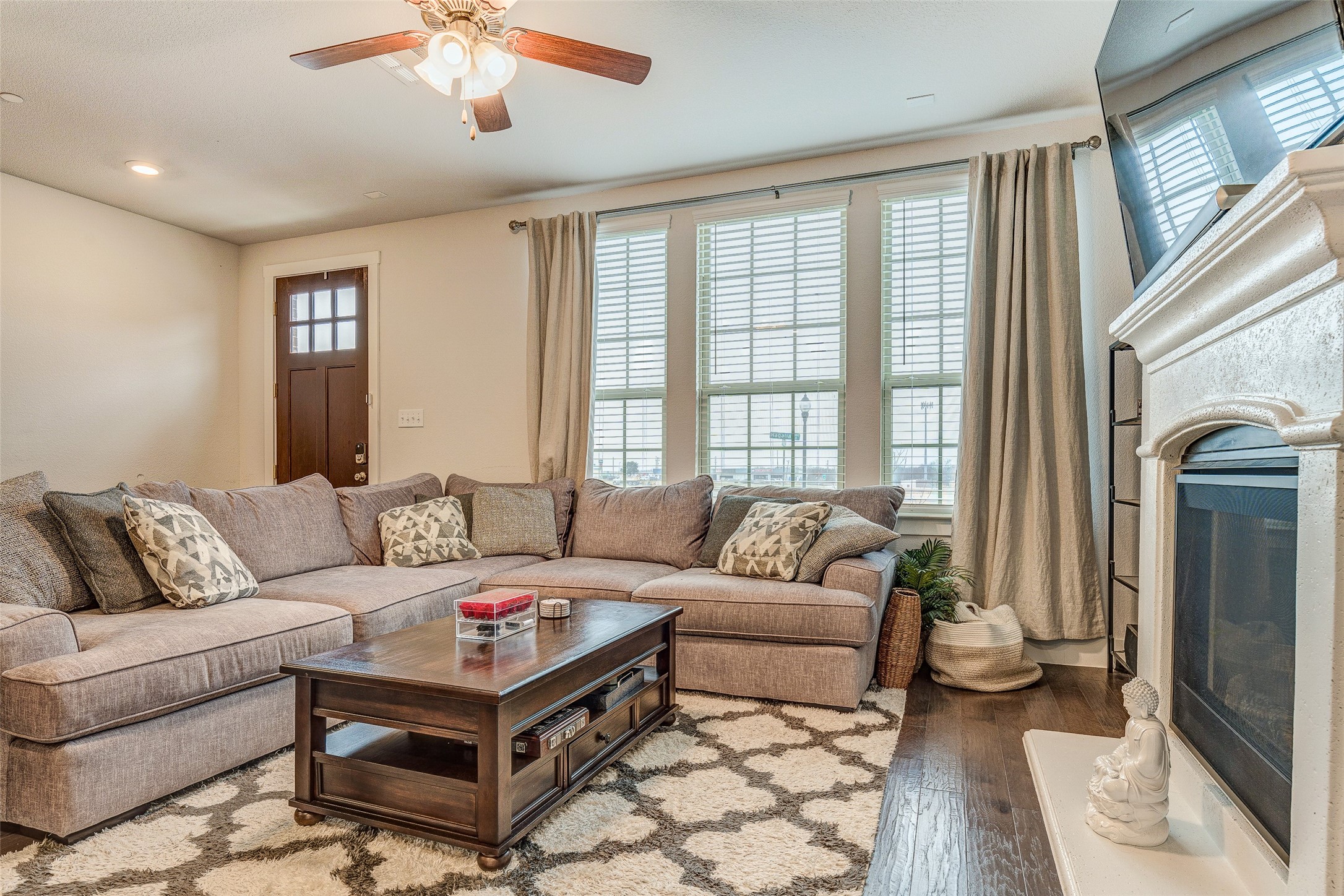 2412 Magalia Lane Lewisville TX 75056