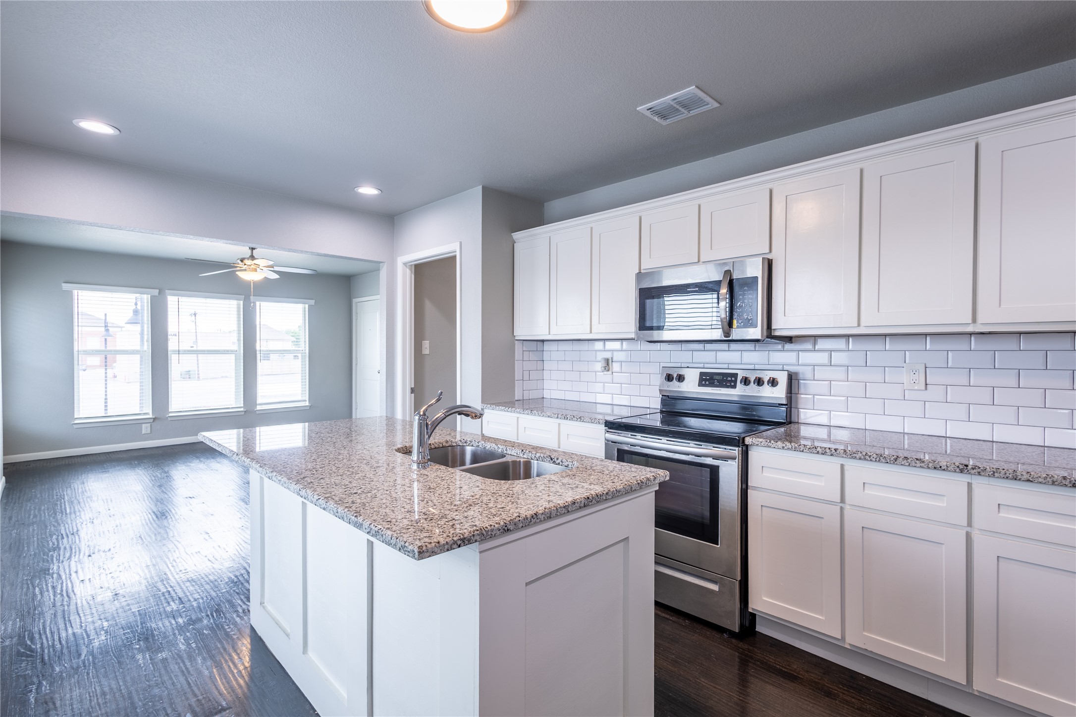 3009 Hemphill Street Fort Worth TX 76110