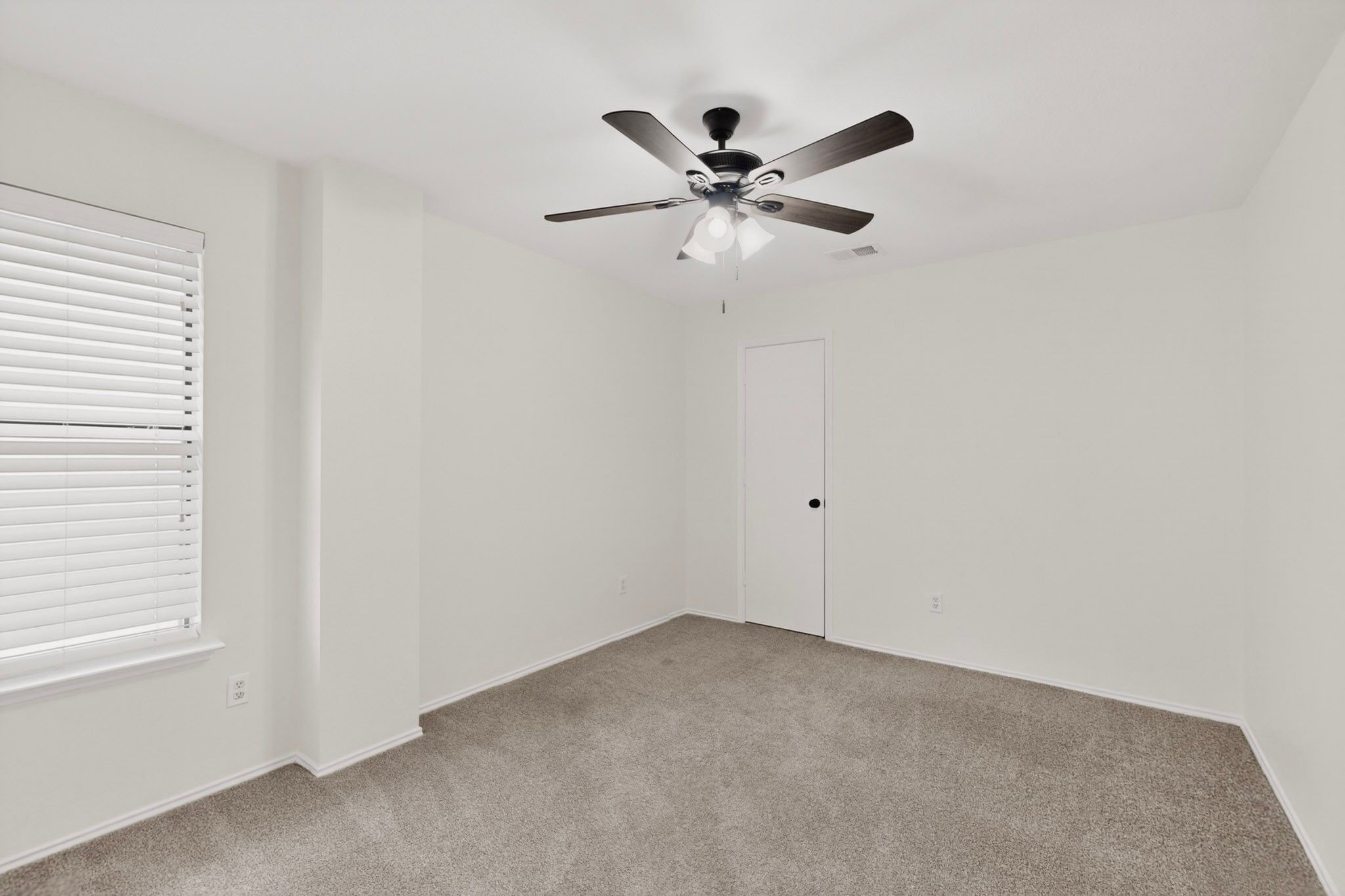817 Edmonton Drive Plano TX 75075
