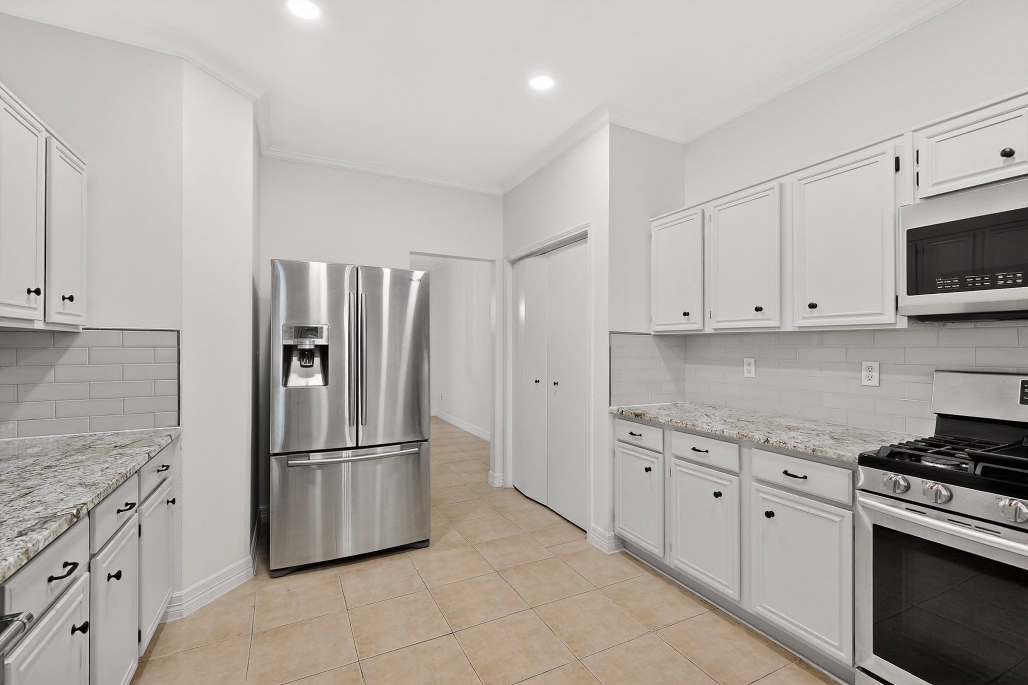 817 Edmonton Drive Plano TX 75075