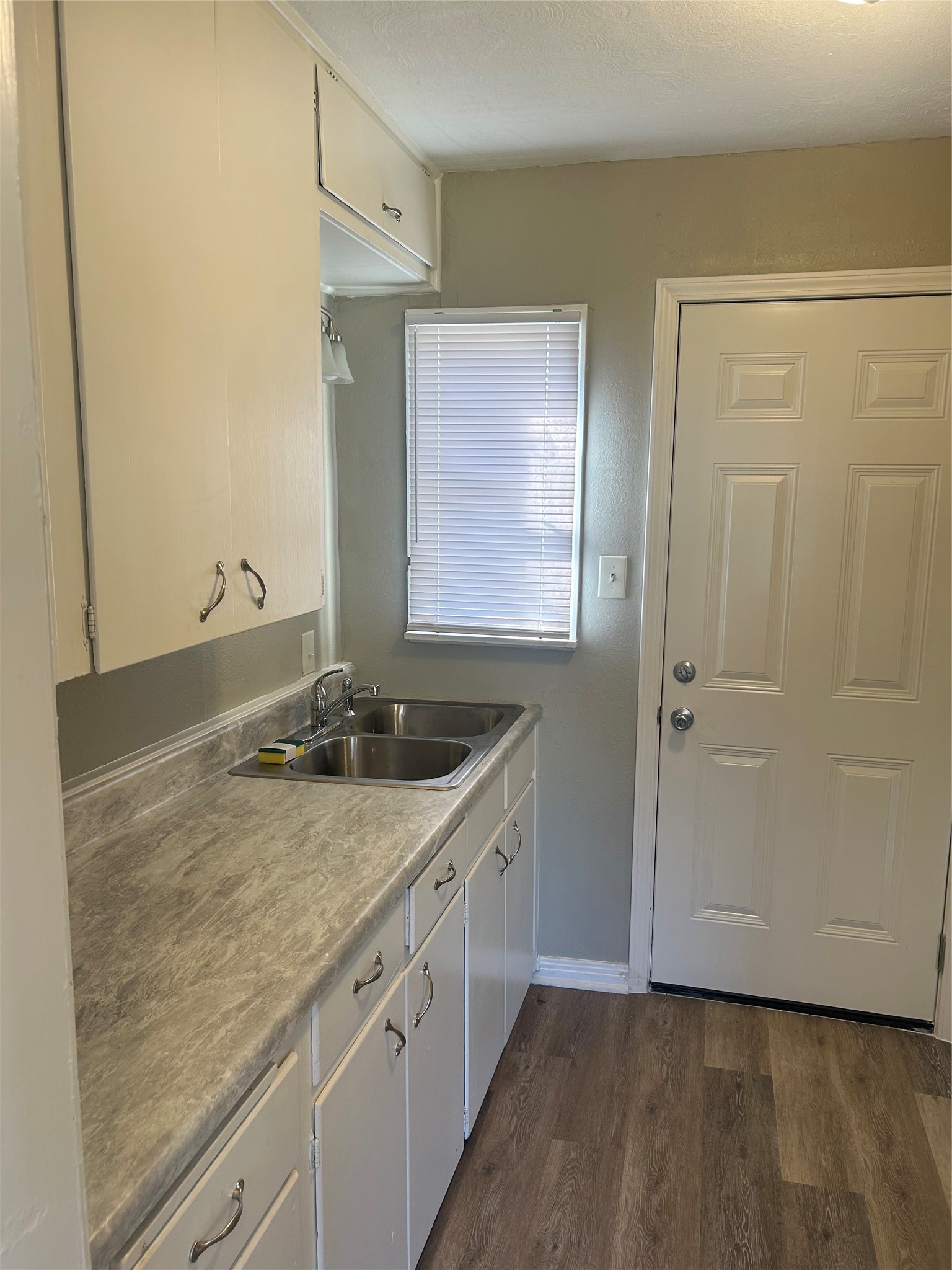 924 S Lee Avenue Sherman TX 75090