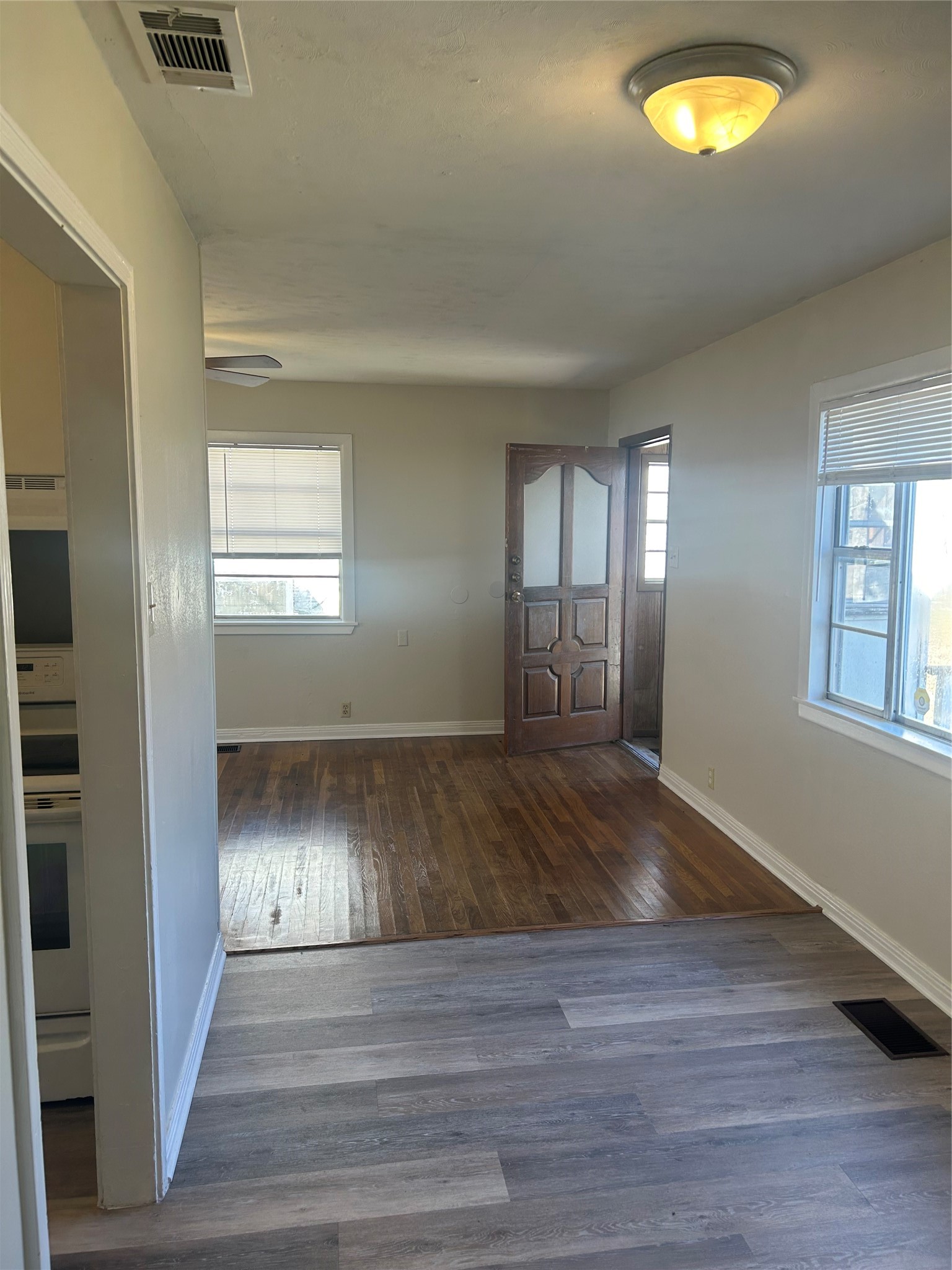 924 S Lee Avenue Sherman TX 75090
