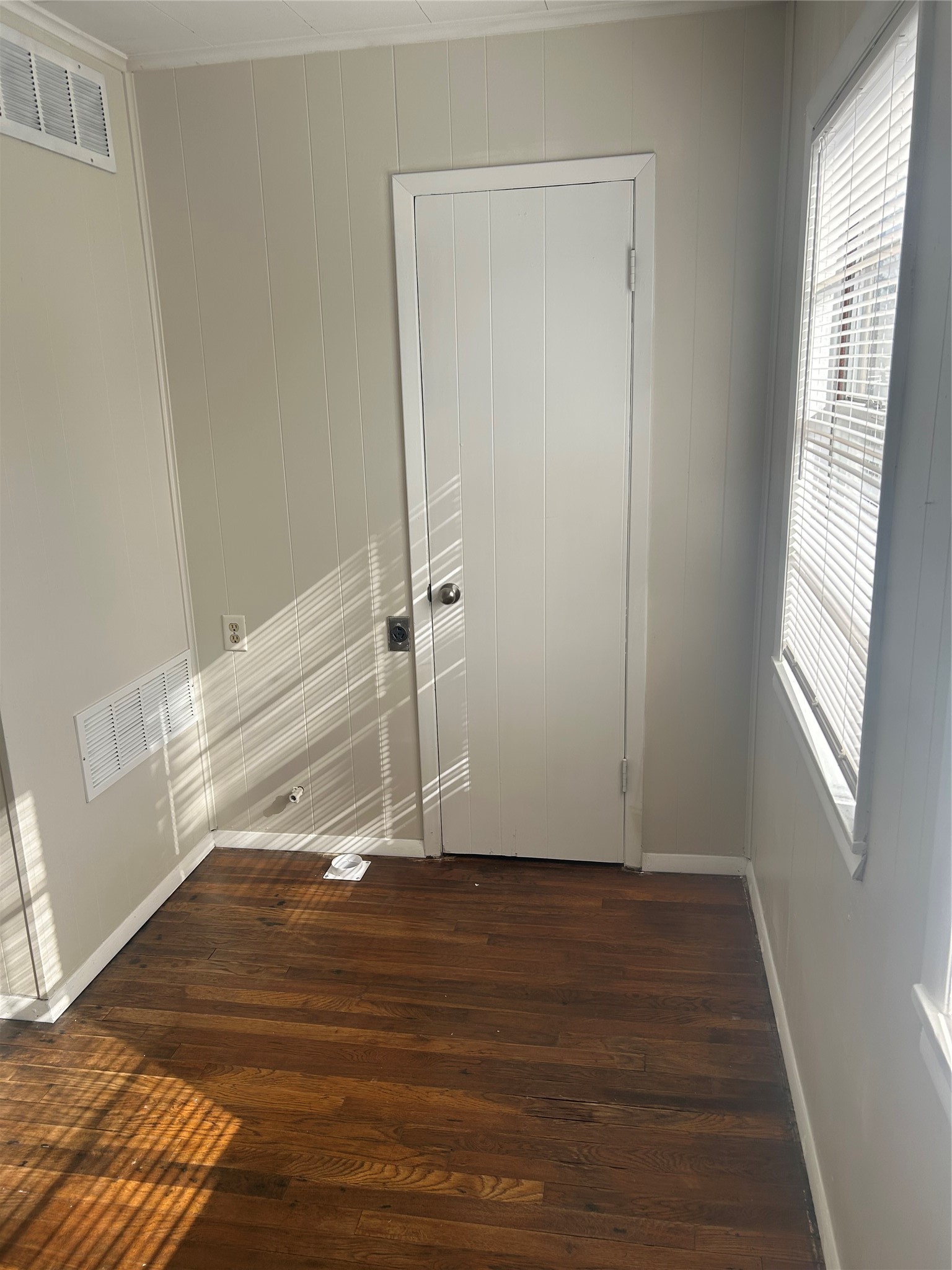 924 S Lee Avenue Sherman TX 75090