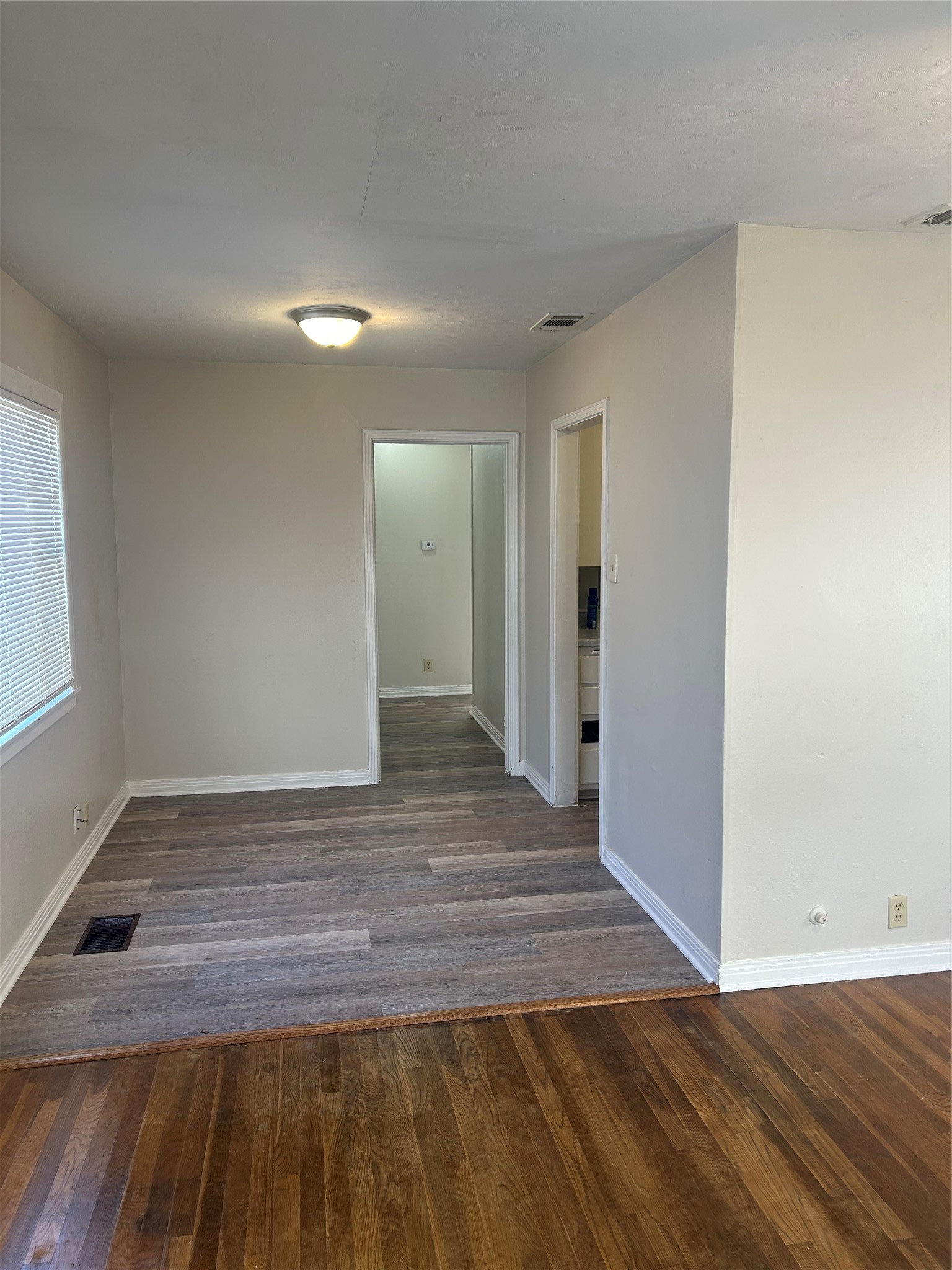 924 S Lee Avenue Sherman TX 75090
