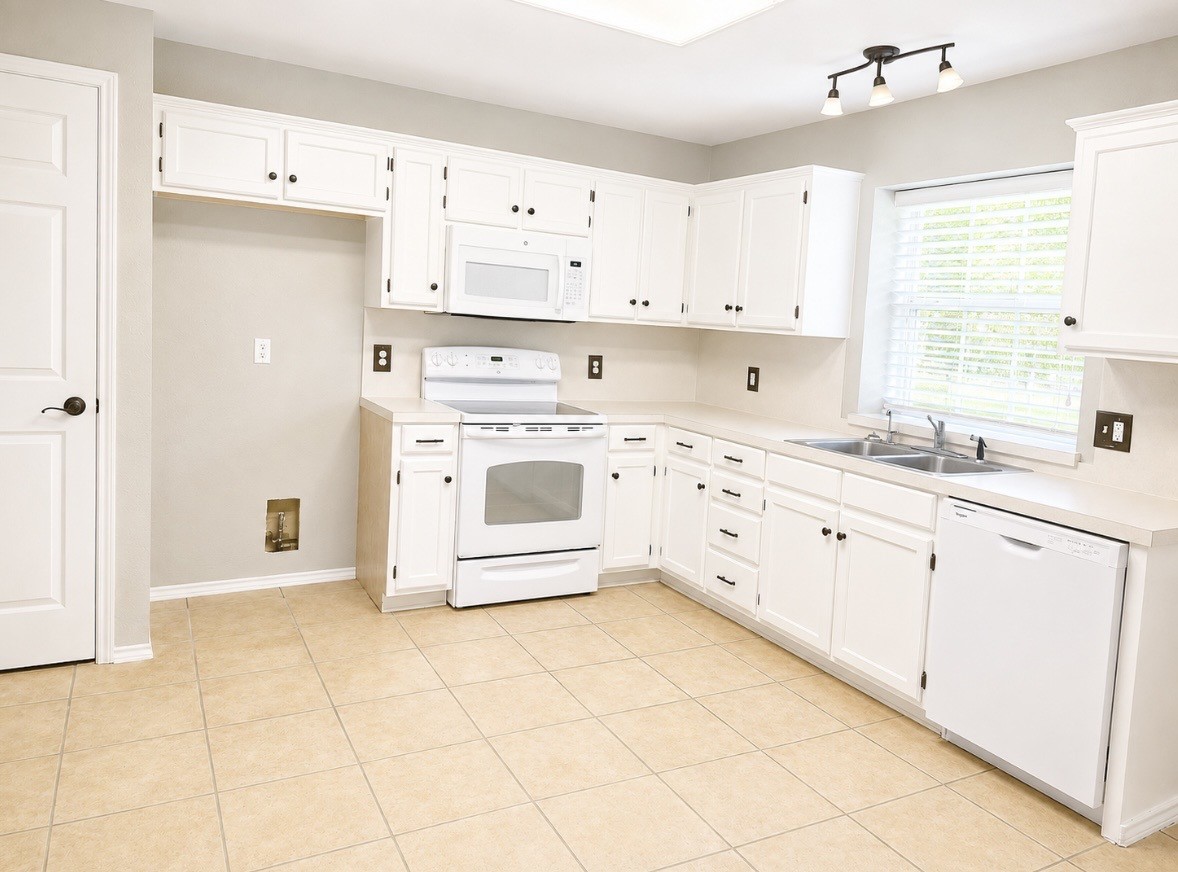 115 Trinity Street Hillsboro TX 76645