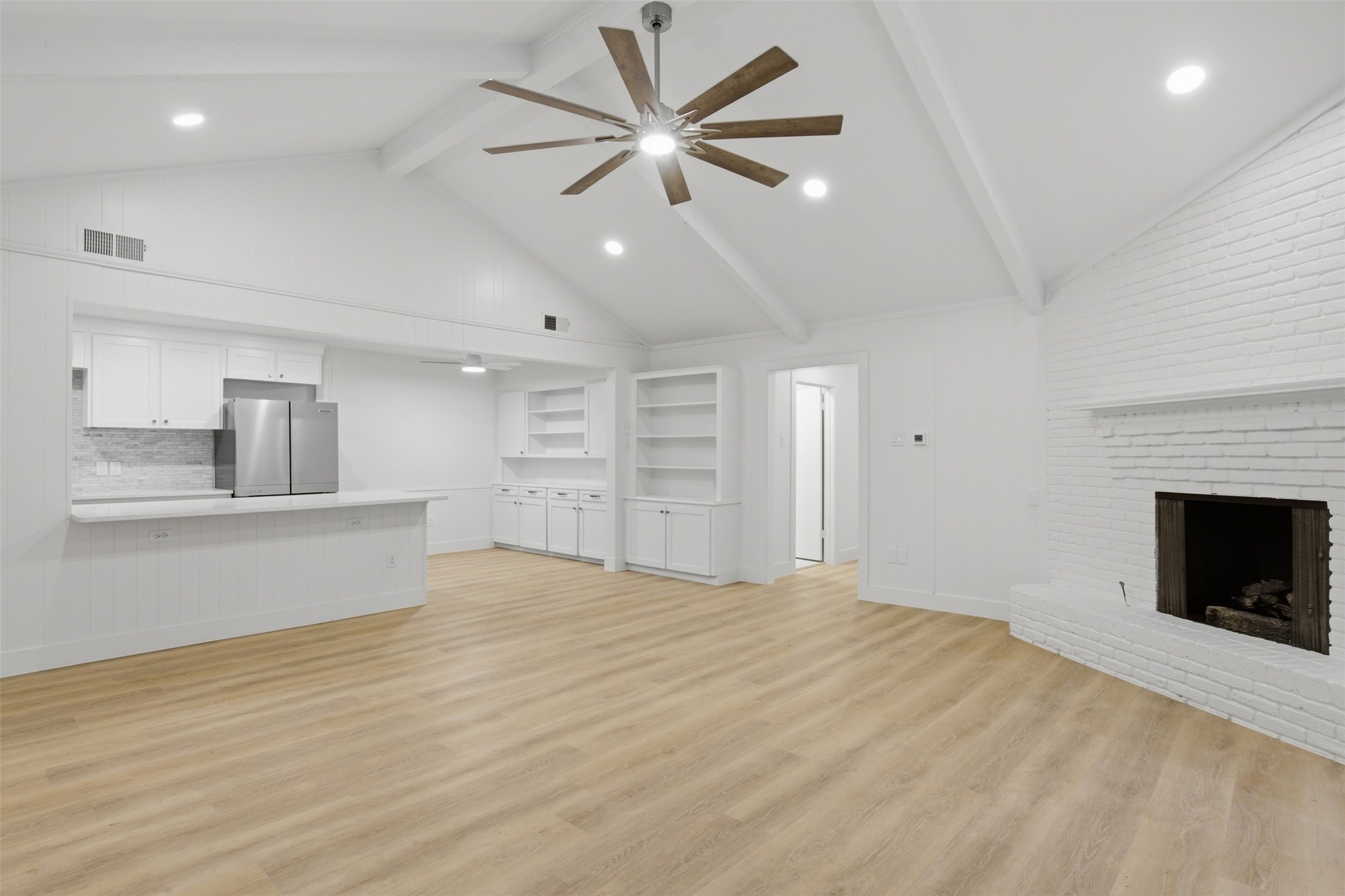 7517 Meadow Oaks Drive Dallas TX 75230
