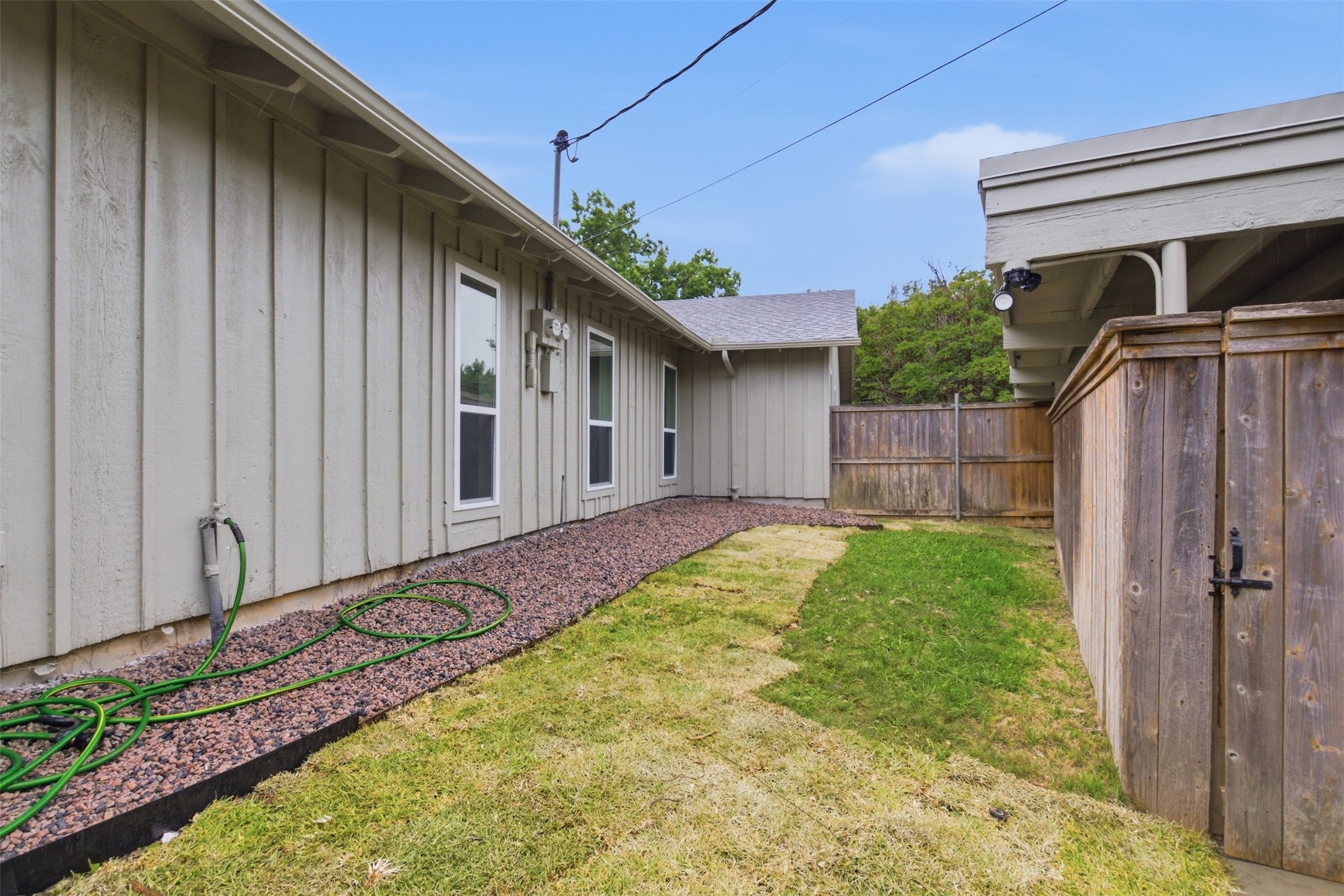 7517 Meadow Oaks Drive Dallas TX 75230
