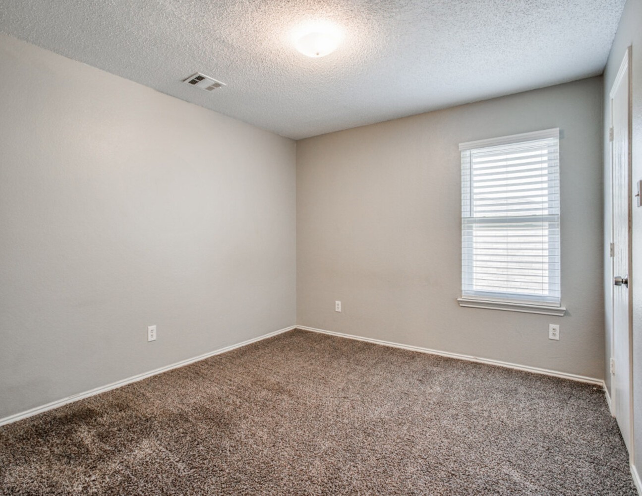 624 Canyon Place Desoto TX 75115