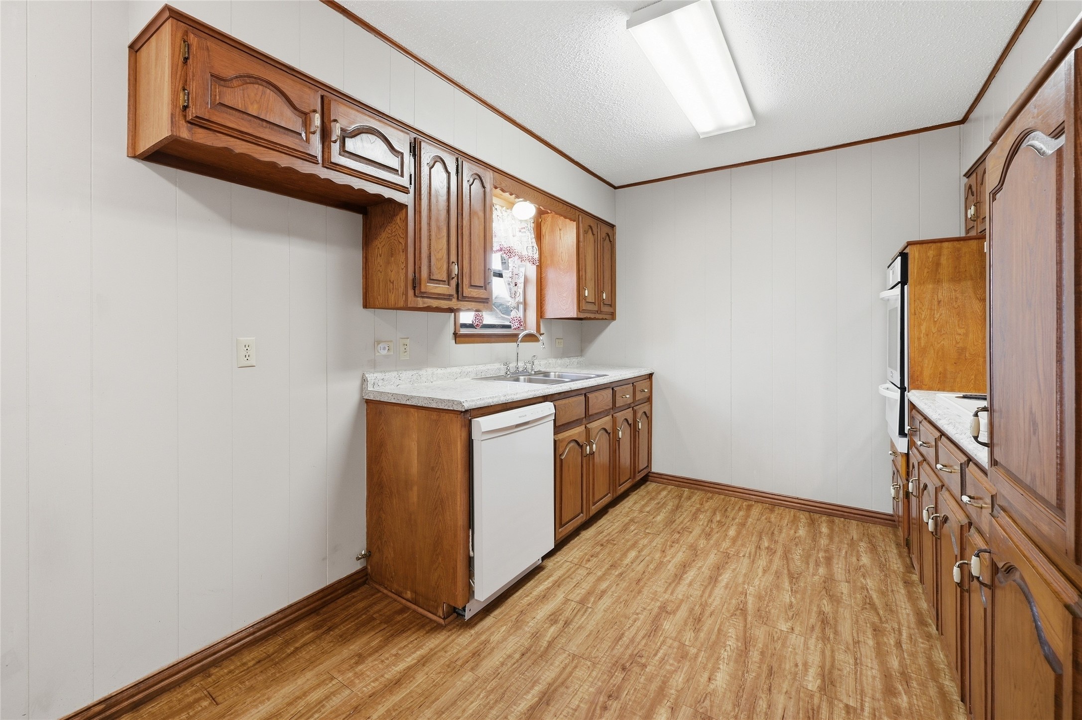 306 Texoma Drive Whitesboro TX 76273