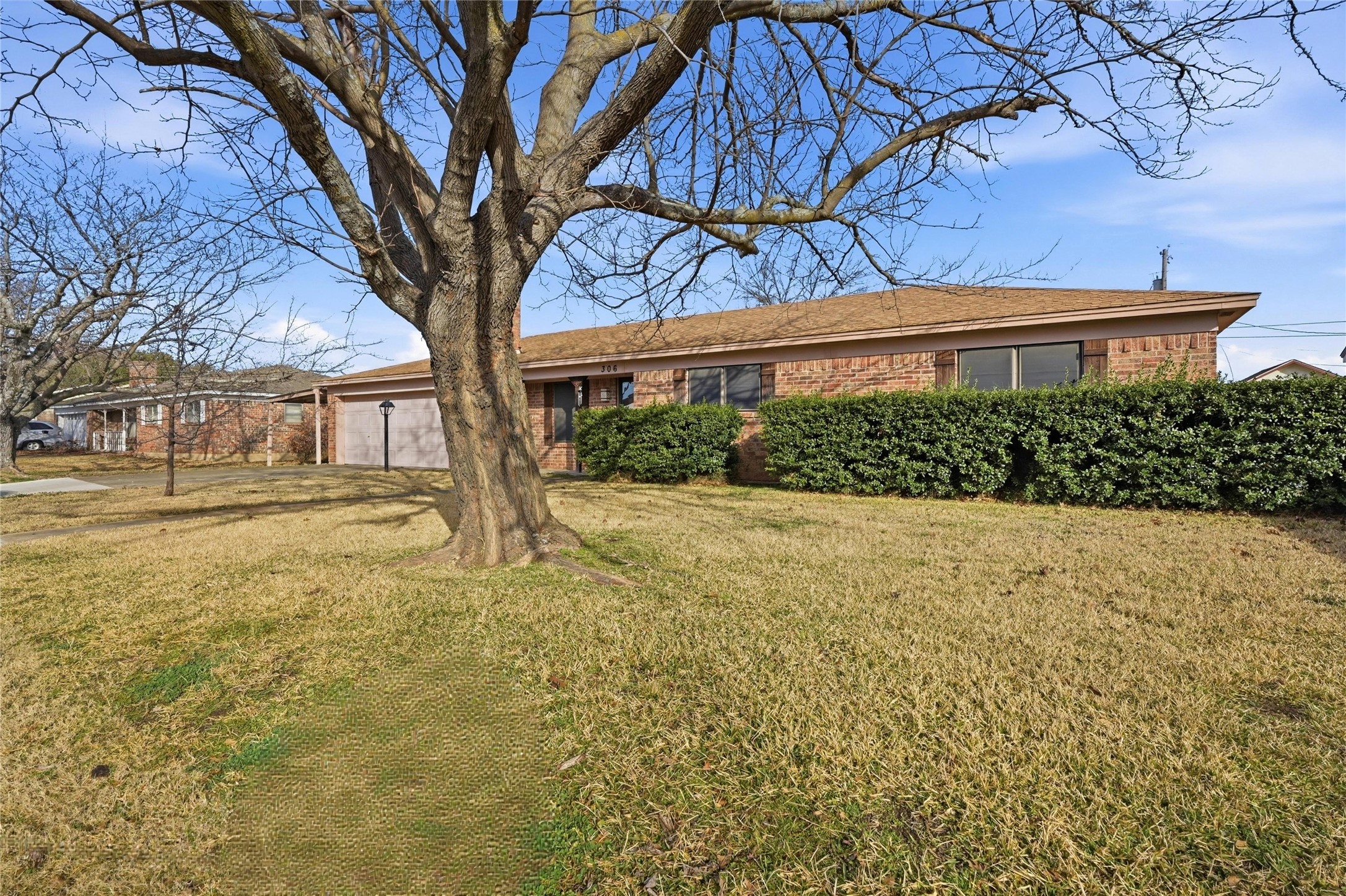 306 Texoma Drive Whitesboro TX 76273