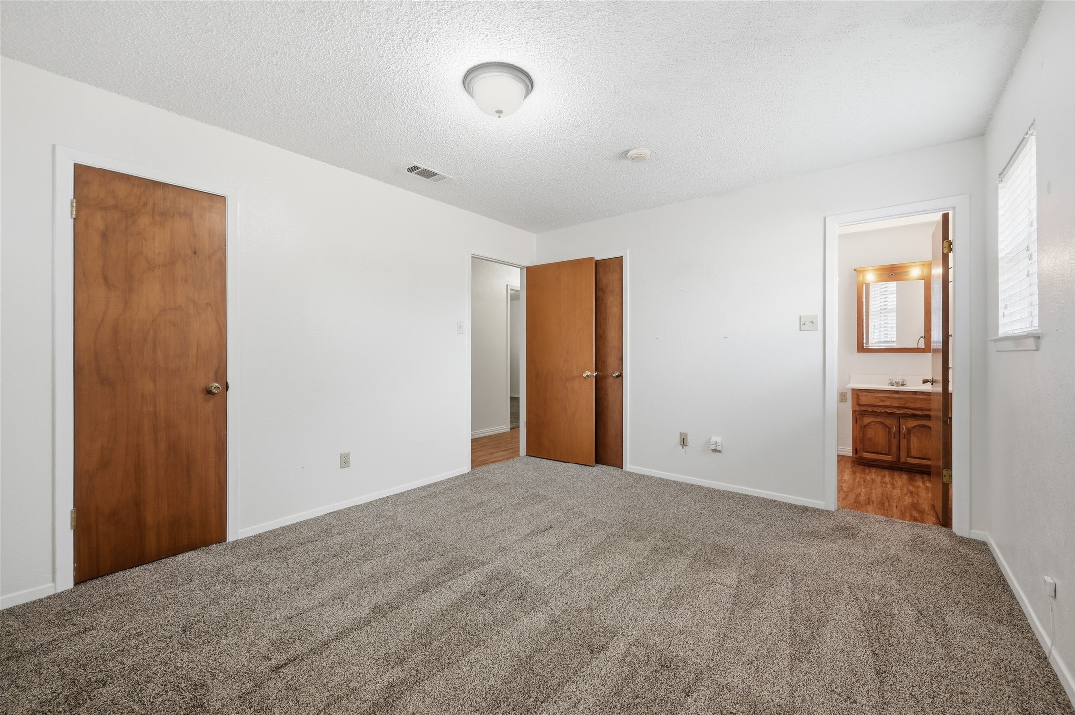 306 Texoma Drive Whitesboro TX 76273