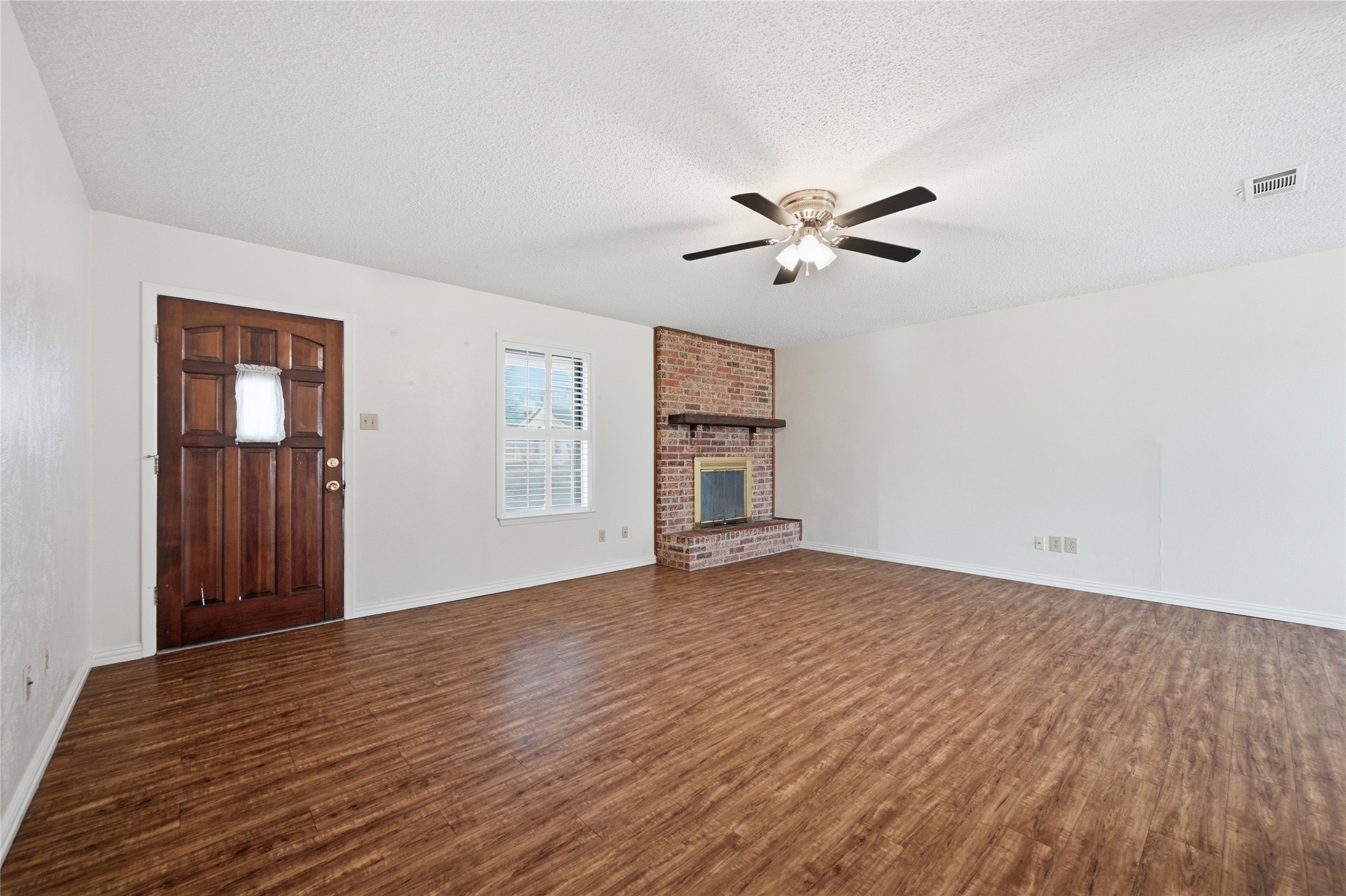 306 Texoma Drive Whitesboro TX 76273