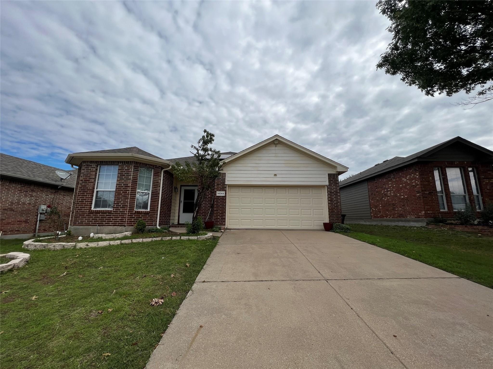 14044 Esperanza Drive Fort Worth TX 76052