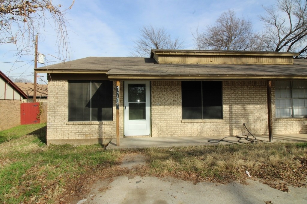 1705 Fitzgerald Court Arlington TX 76012