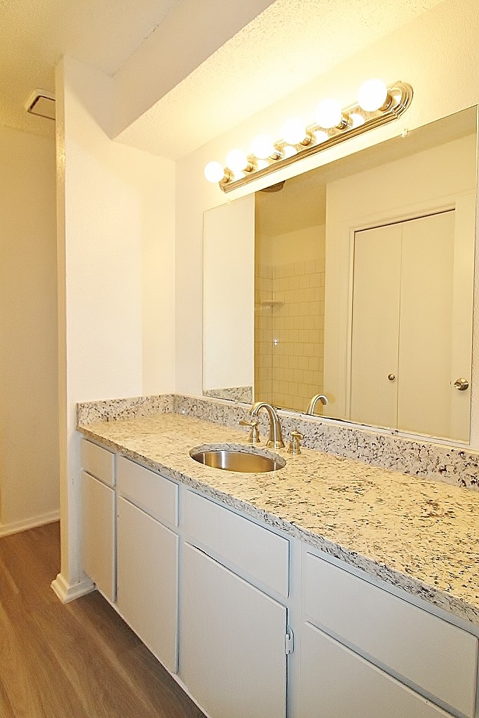 1705 Fitzgerald Court Arlington TX 76012