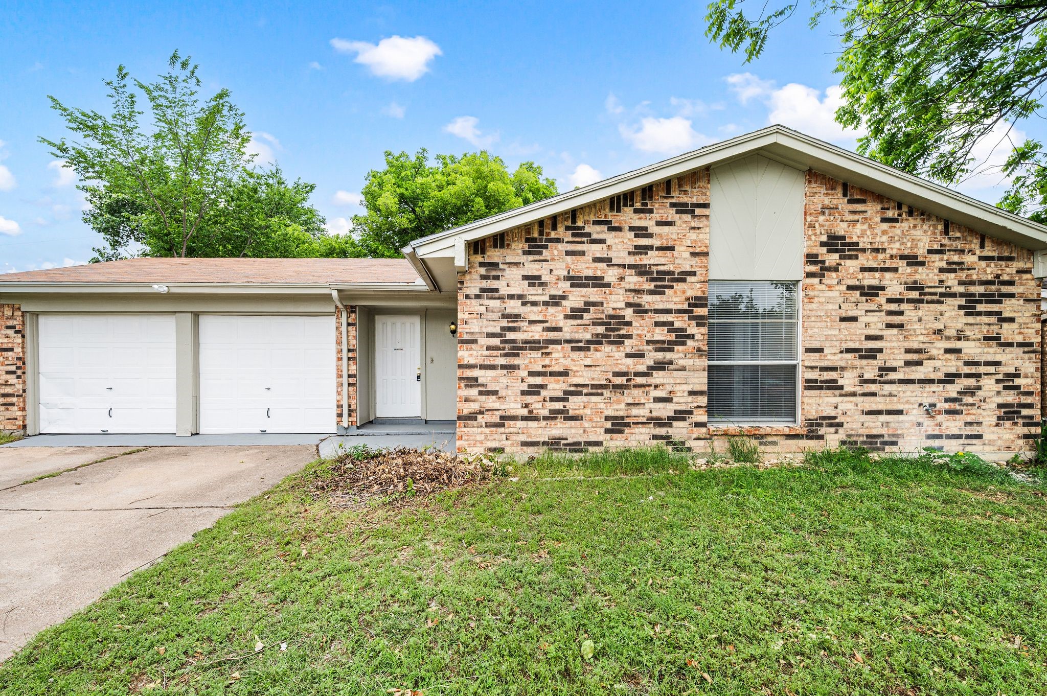 6301 Sunnybrook Drive Watauga TX 76148