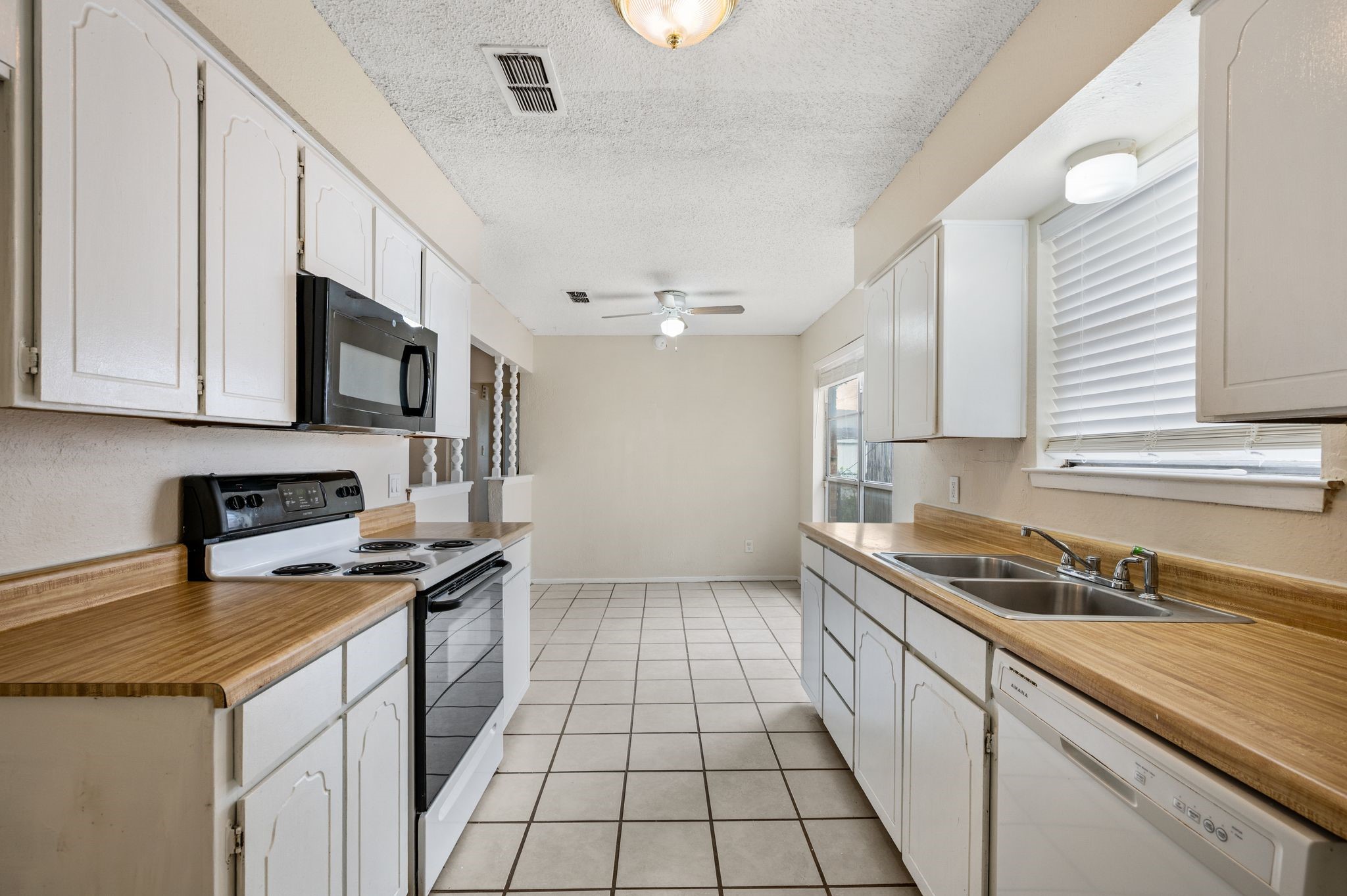6301 Sunnybrook Drive Watauga TX 76148