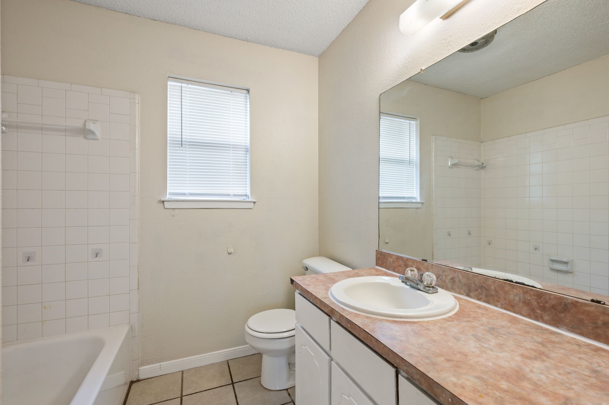 6301 Sunnybrook Drive Watauga TX 76148