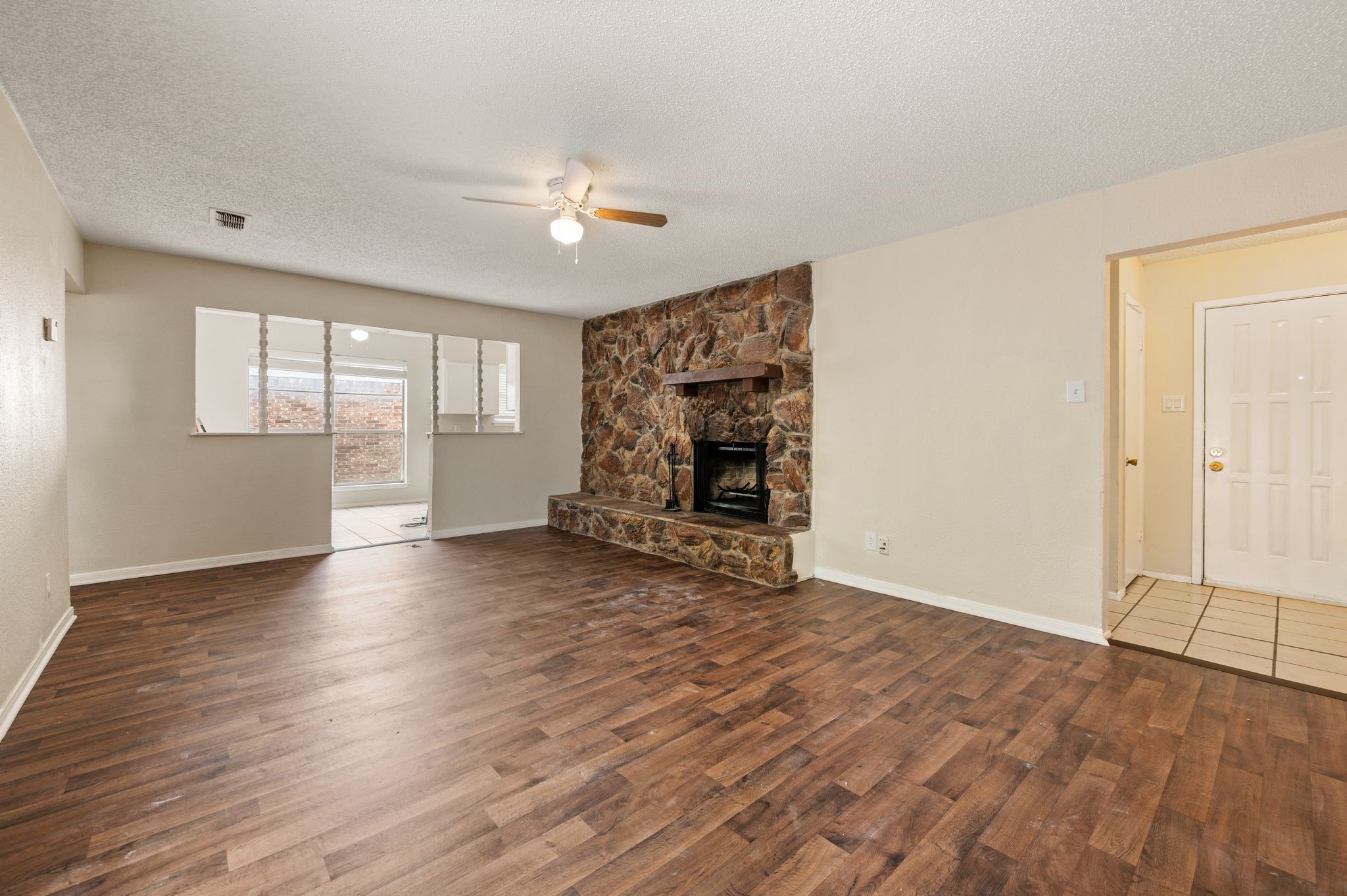 6301 Sunnybrook Drive Watauga TX 76148