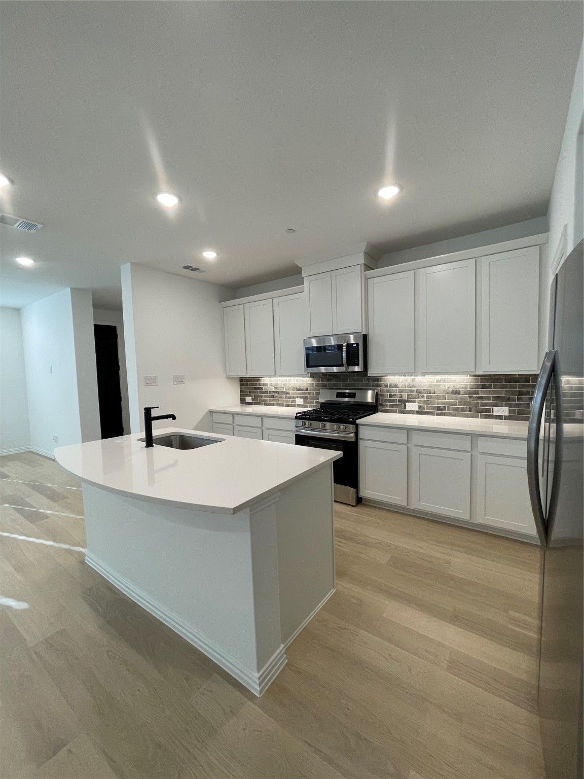 516 Parkside Drive Argyle TX 76226