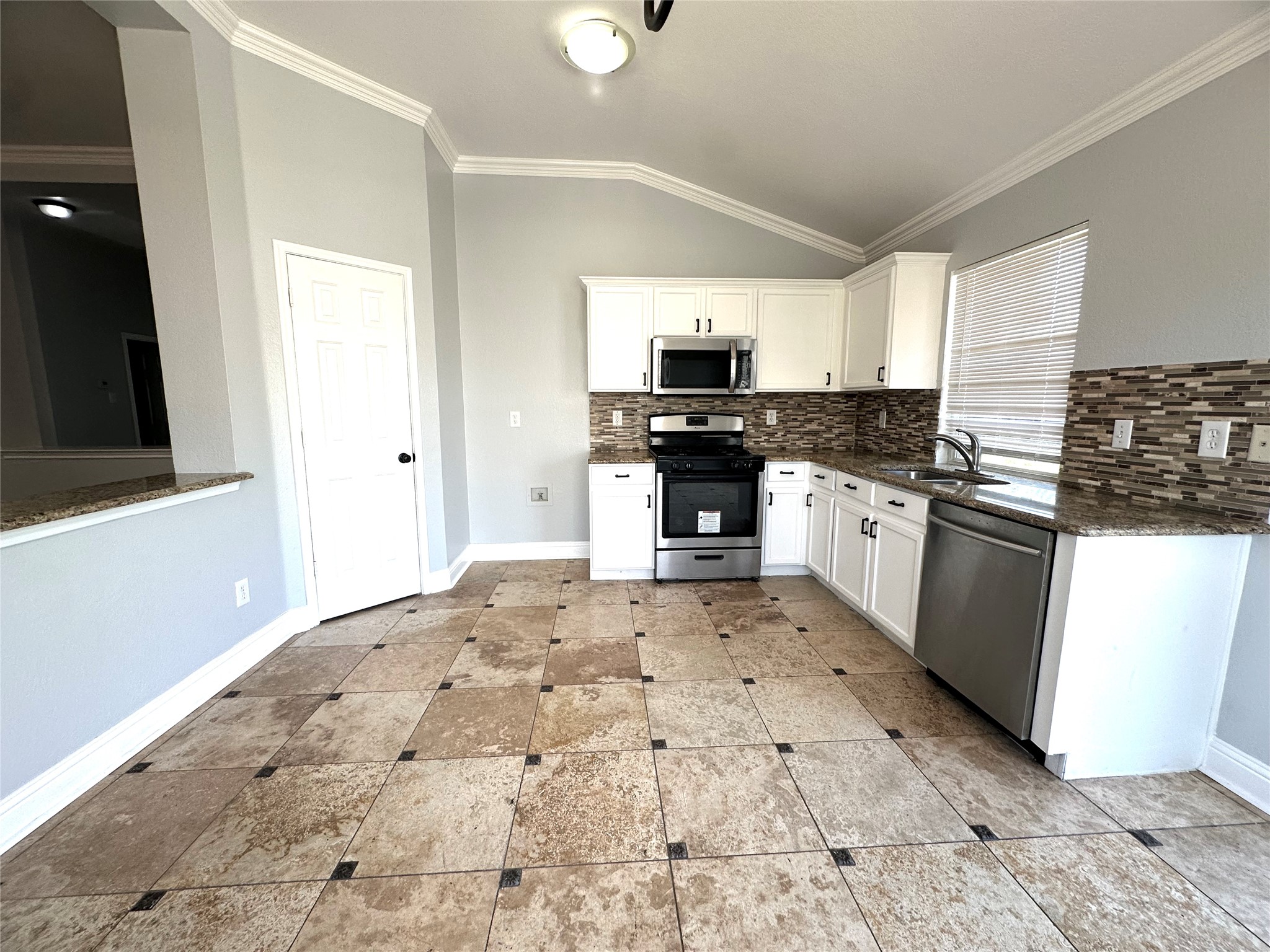 813 Essex Drive Mckinney TX 75071