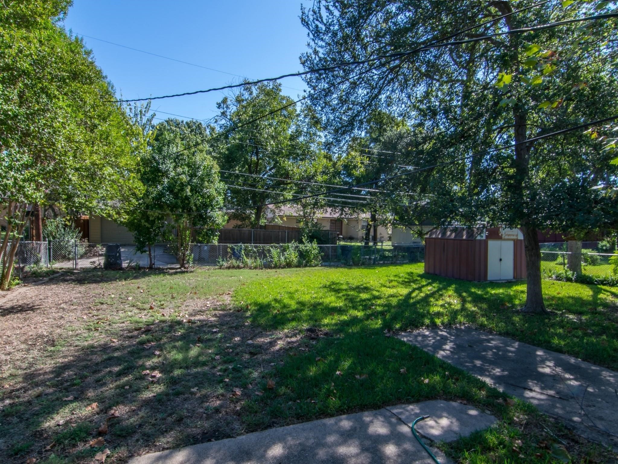 9302 Piper Lane Dallas TX 75228